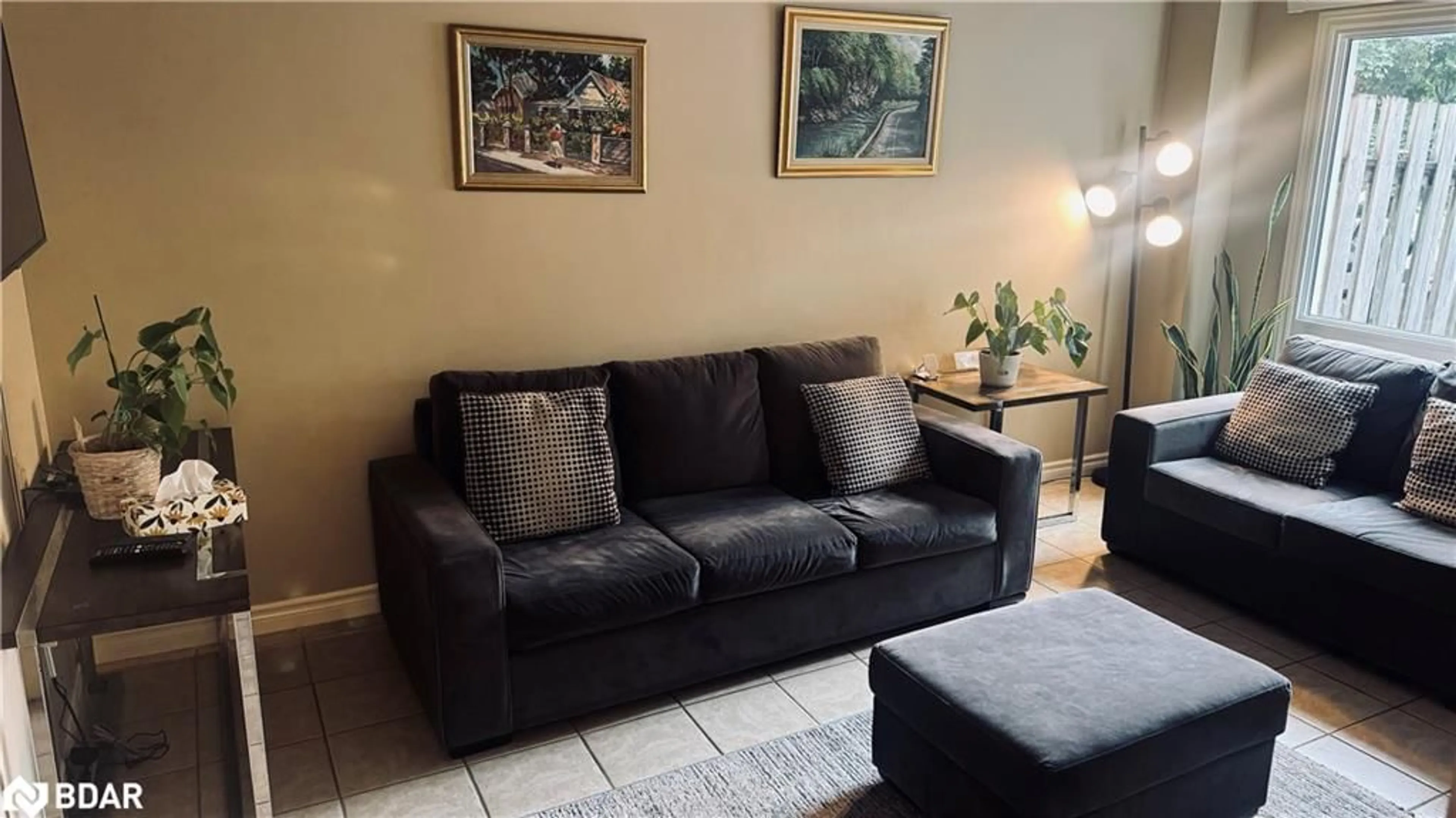 Living room with furniture, unknown for 52 Adelaide St #37, Barrie Ontario L4N 3T5