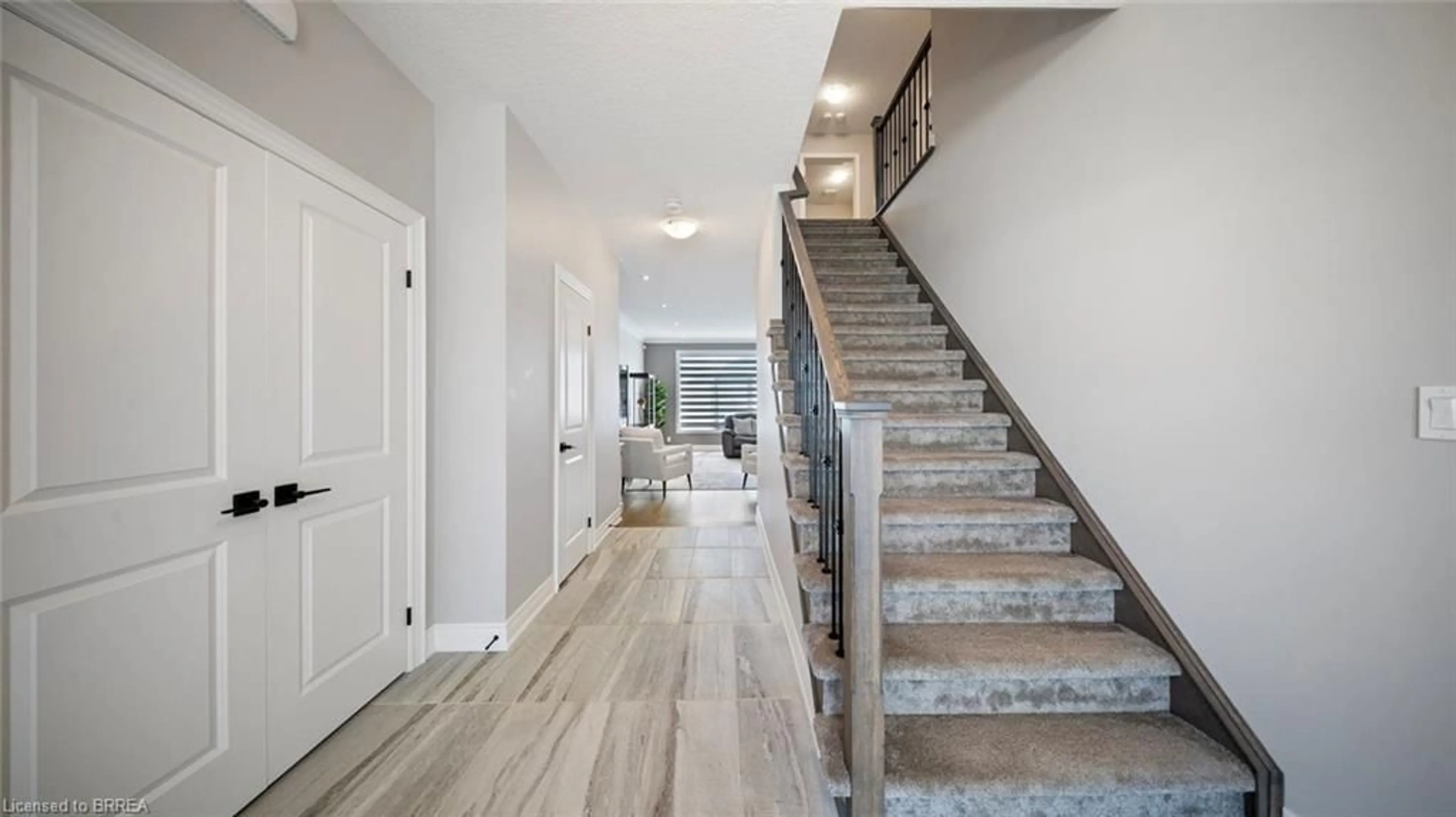 Indoor entryway for 188 Gibbons St, Waterford Ontario N0E 1Y0