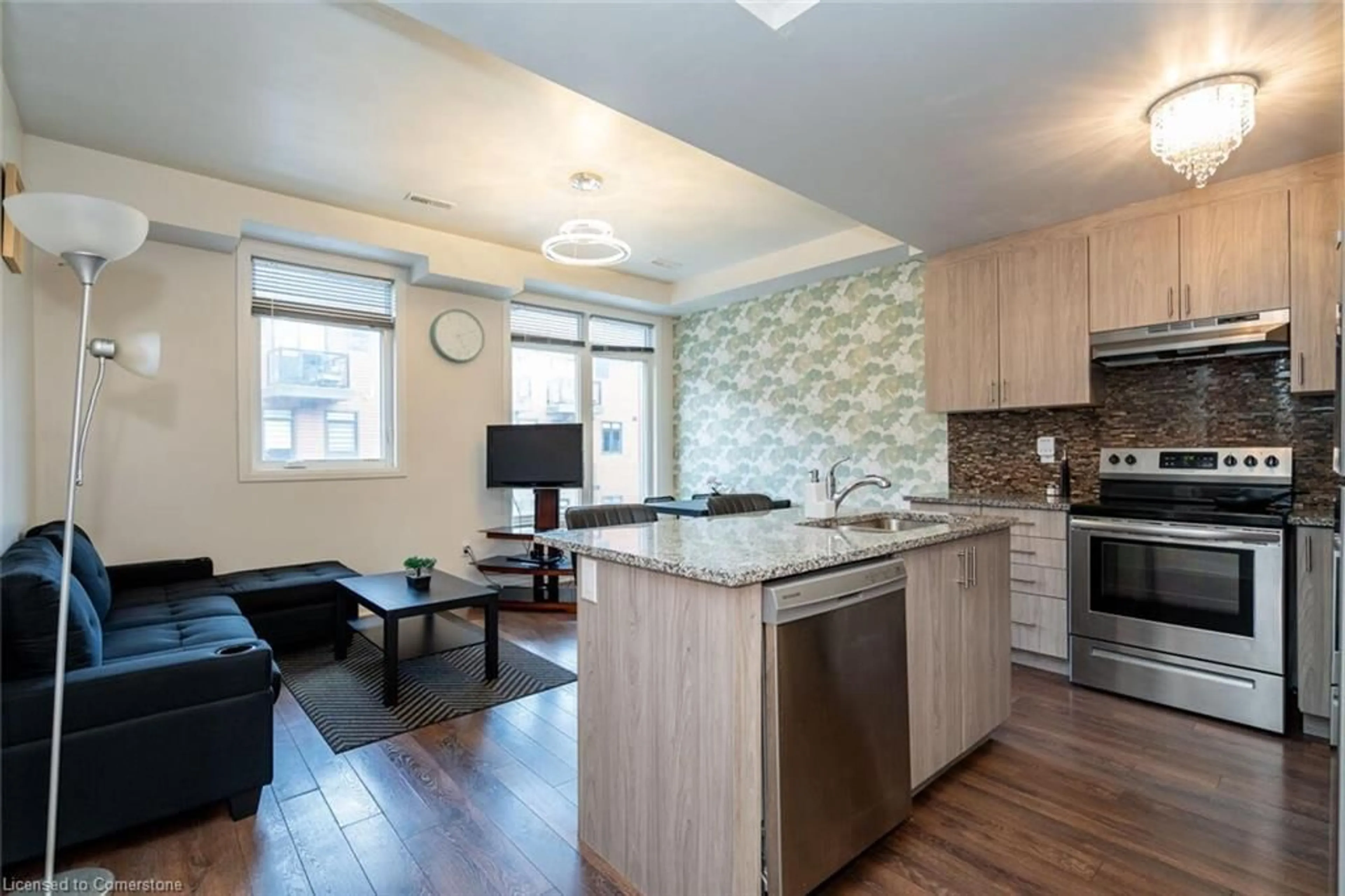 Open concept kitchen, wood/laminate floor for 2 Willow St #46, Paris Ontario N3L 0K7