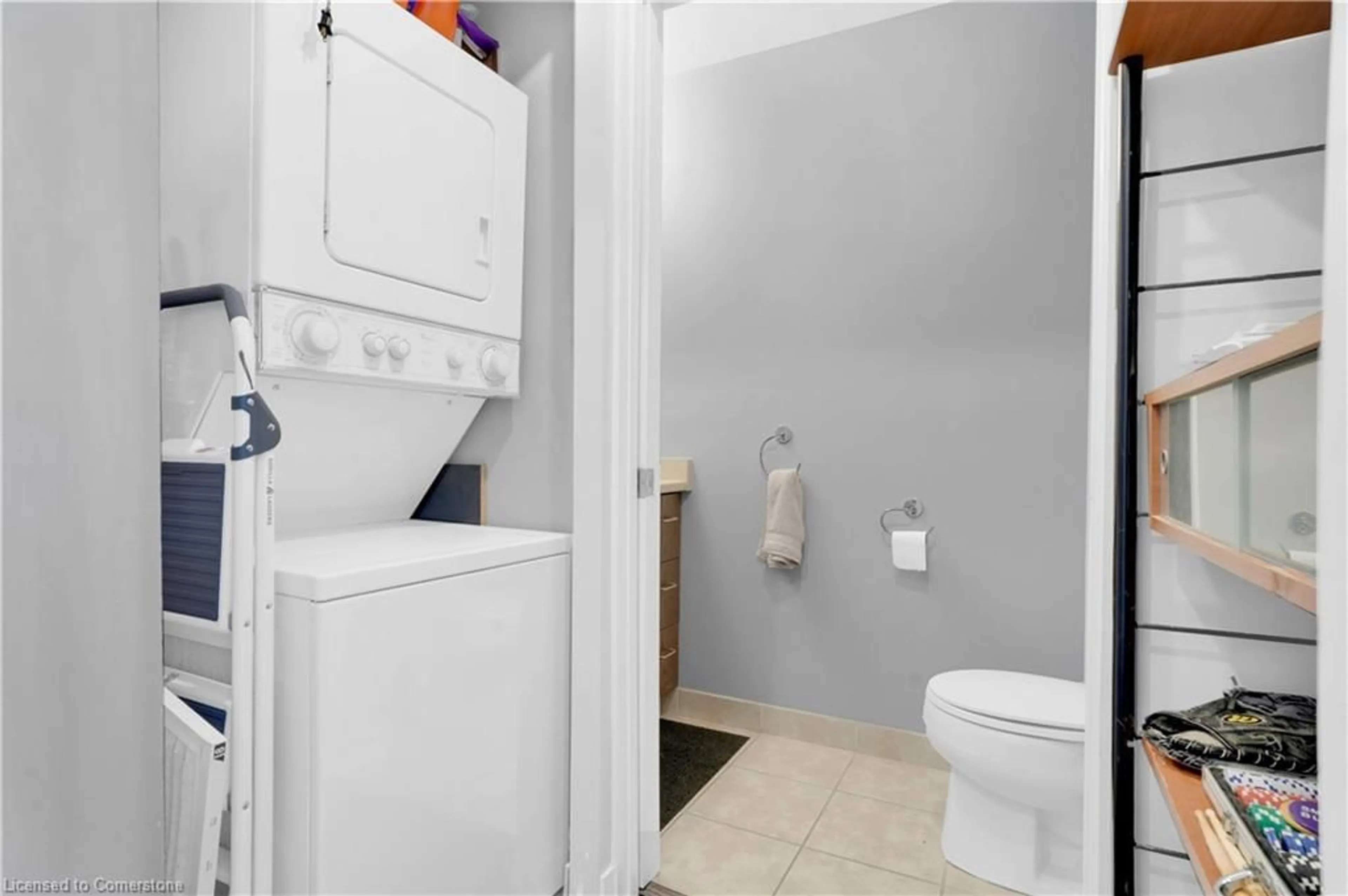 Standard bathroom, unknown for 191 King St #802, Waterloo Ontario N2J 1R1