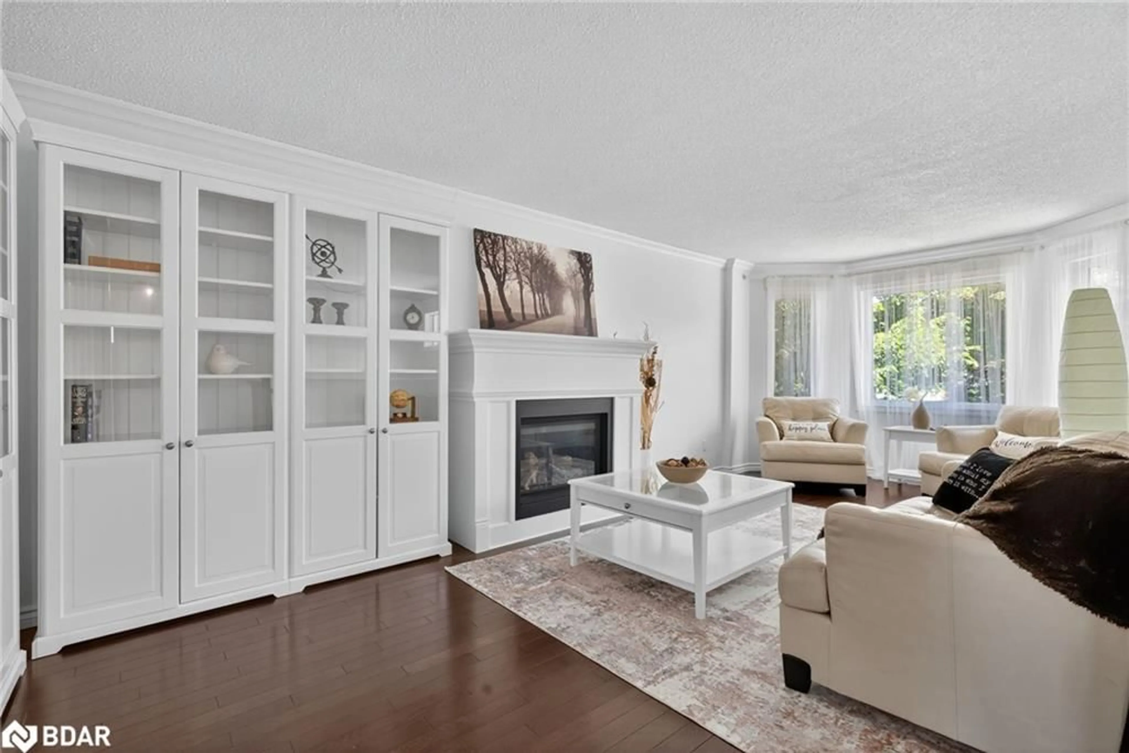 Living room with furniture, unknown for 2 Birchmount Cir, Wasaga Beach Ontario L9Z 1H8