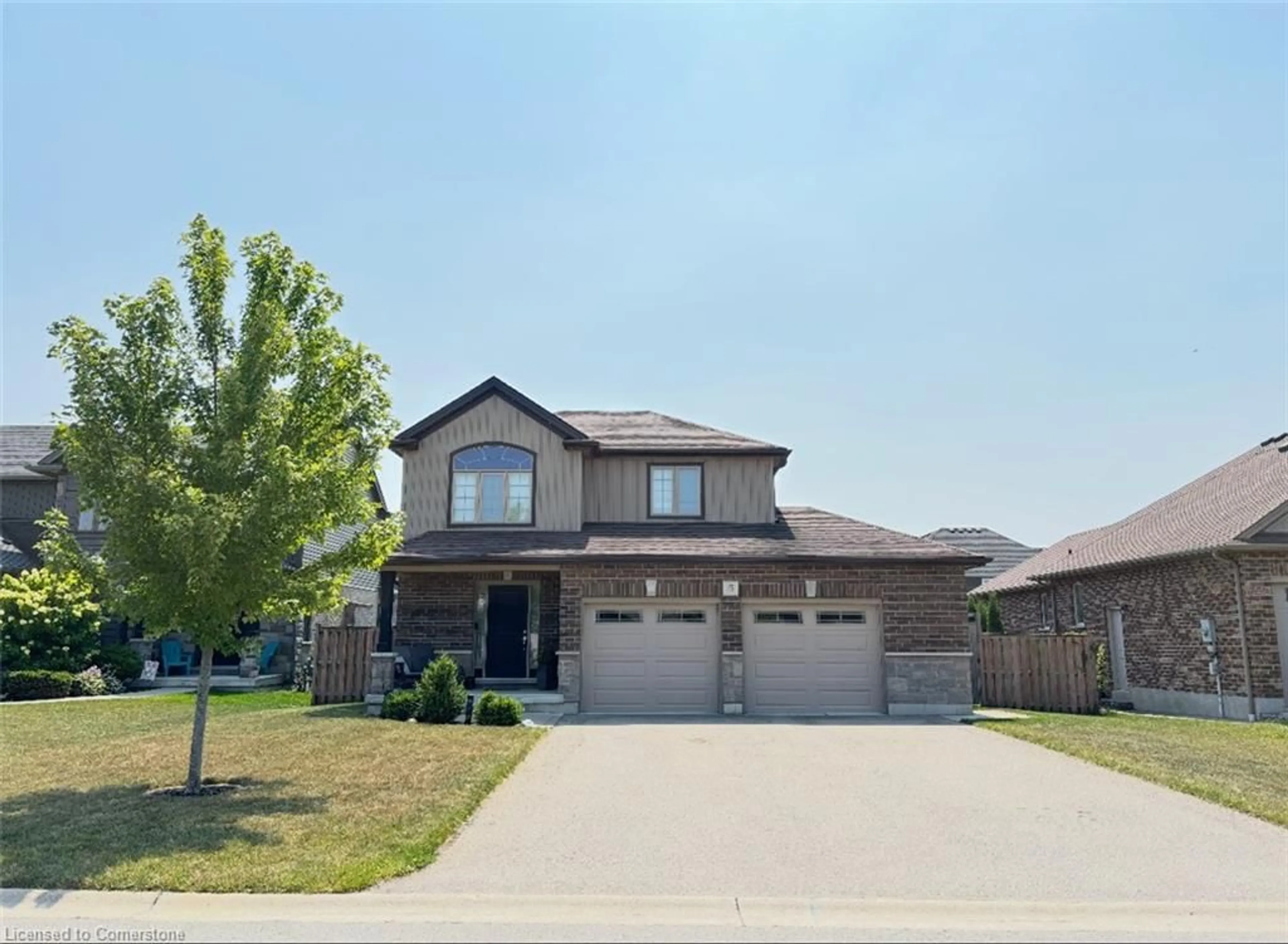 Home with brick exterior material, street for 5 Oliver Cres, Thamesford Ontario N0M 2M0