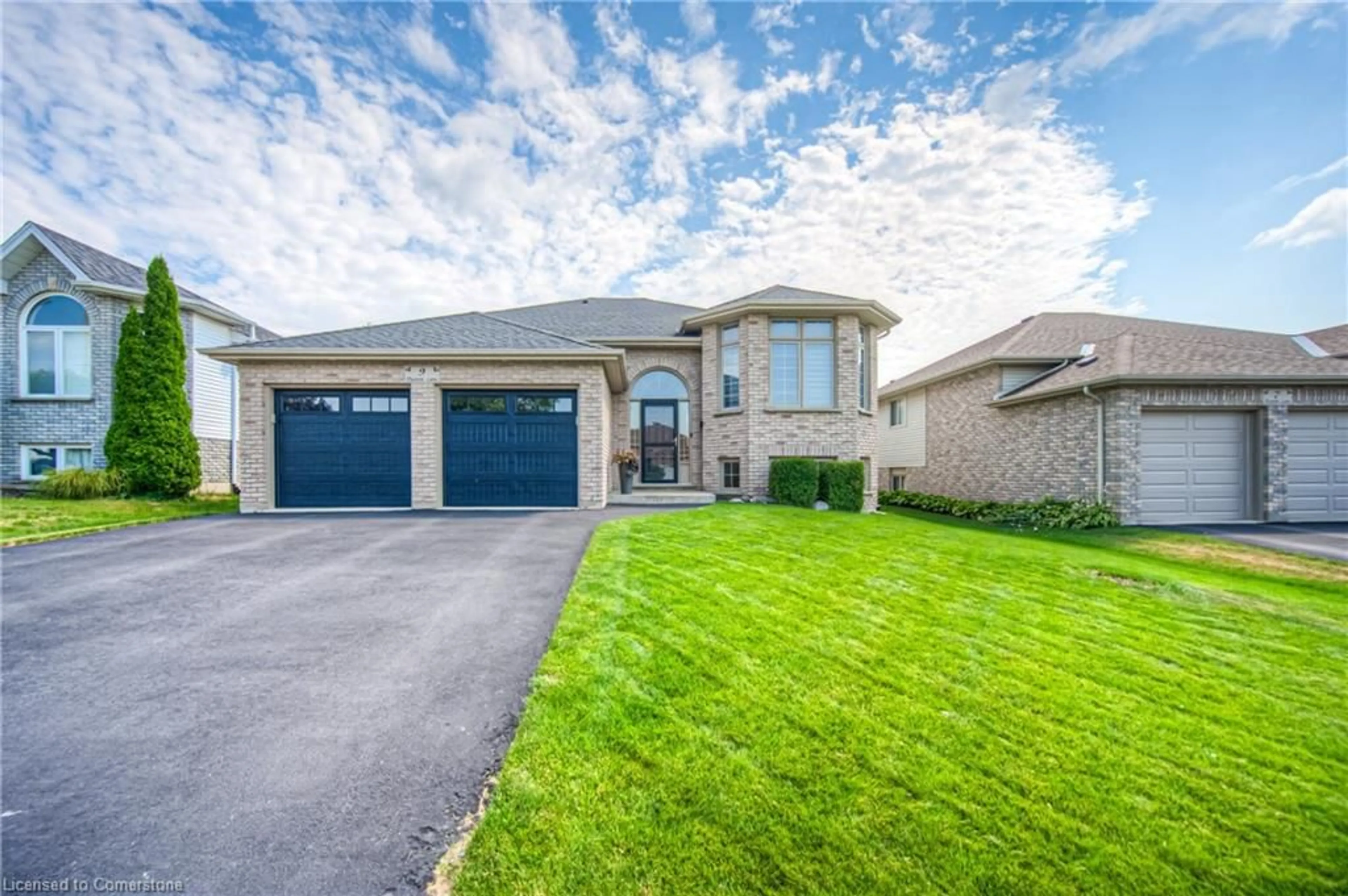 Home with brick exterior material, street for 9 Dunton Lane, Paris Ontario N3L 4E1