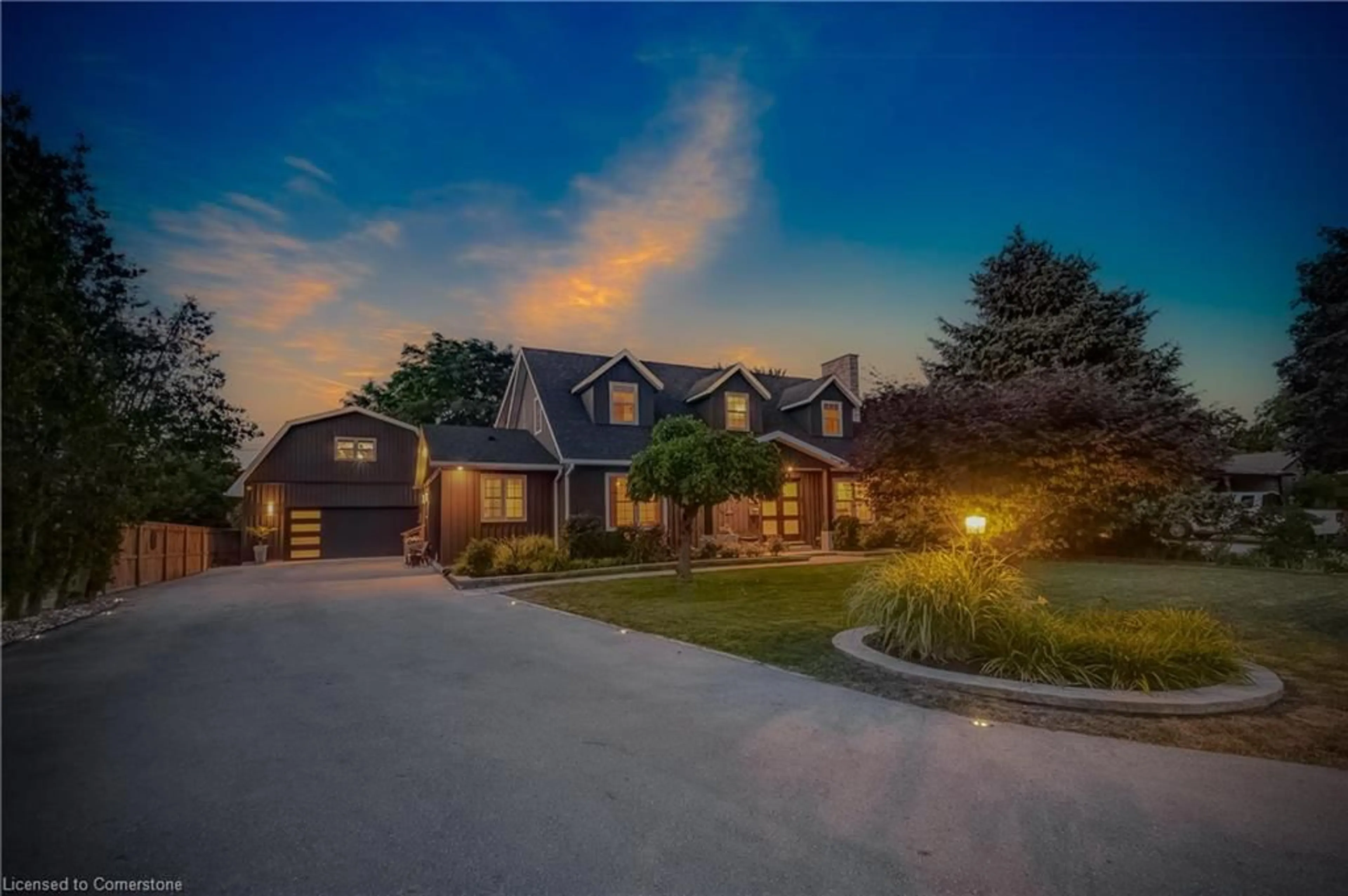 A pic from outside/outdoor area/front of a property/back of a property/a pic from drone, street for 24 Marlow Ave, Grimsby Ontario L3M 1Y3