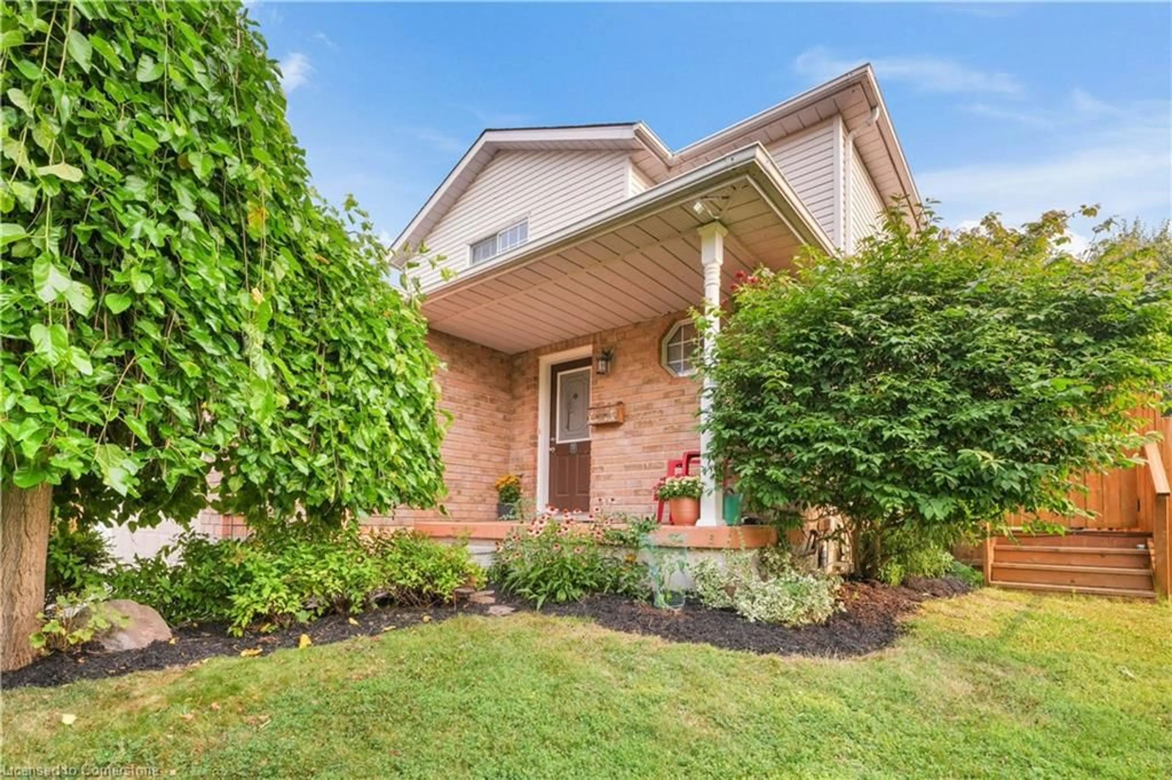 Home with brick exterior material, street for 187 Catherine St, New Hamburg Ontario N3A 1Z7