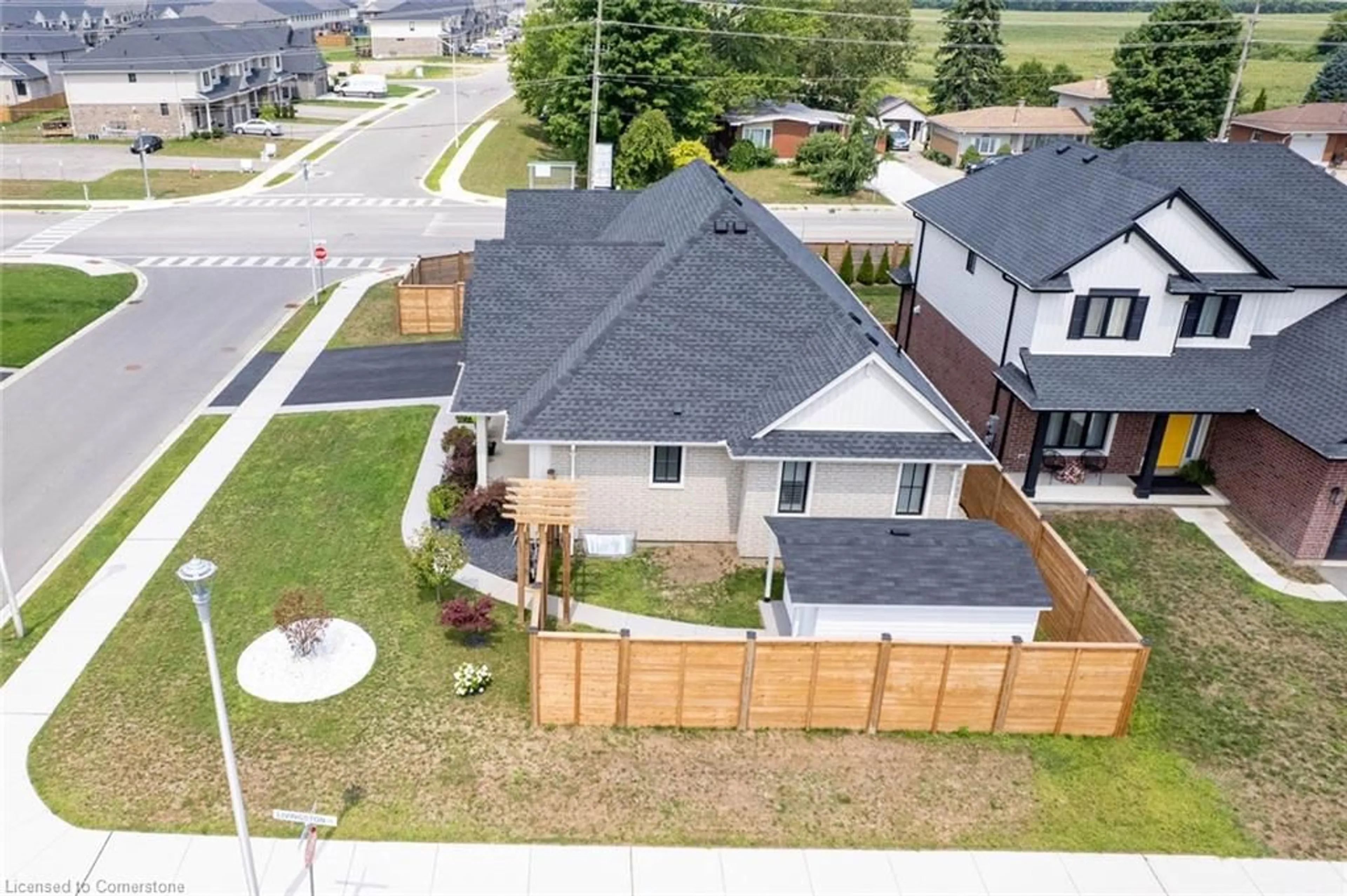 A pic from outside/outdoor area/front of a property/back of a property/a pic from drone, street for 3 Coulthard St, Tillsonburg Ontario N4G 0J3