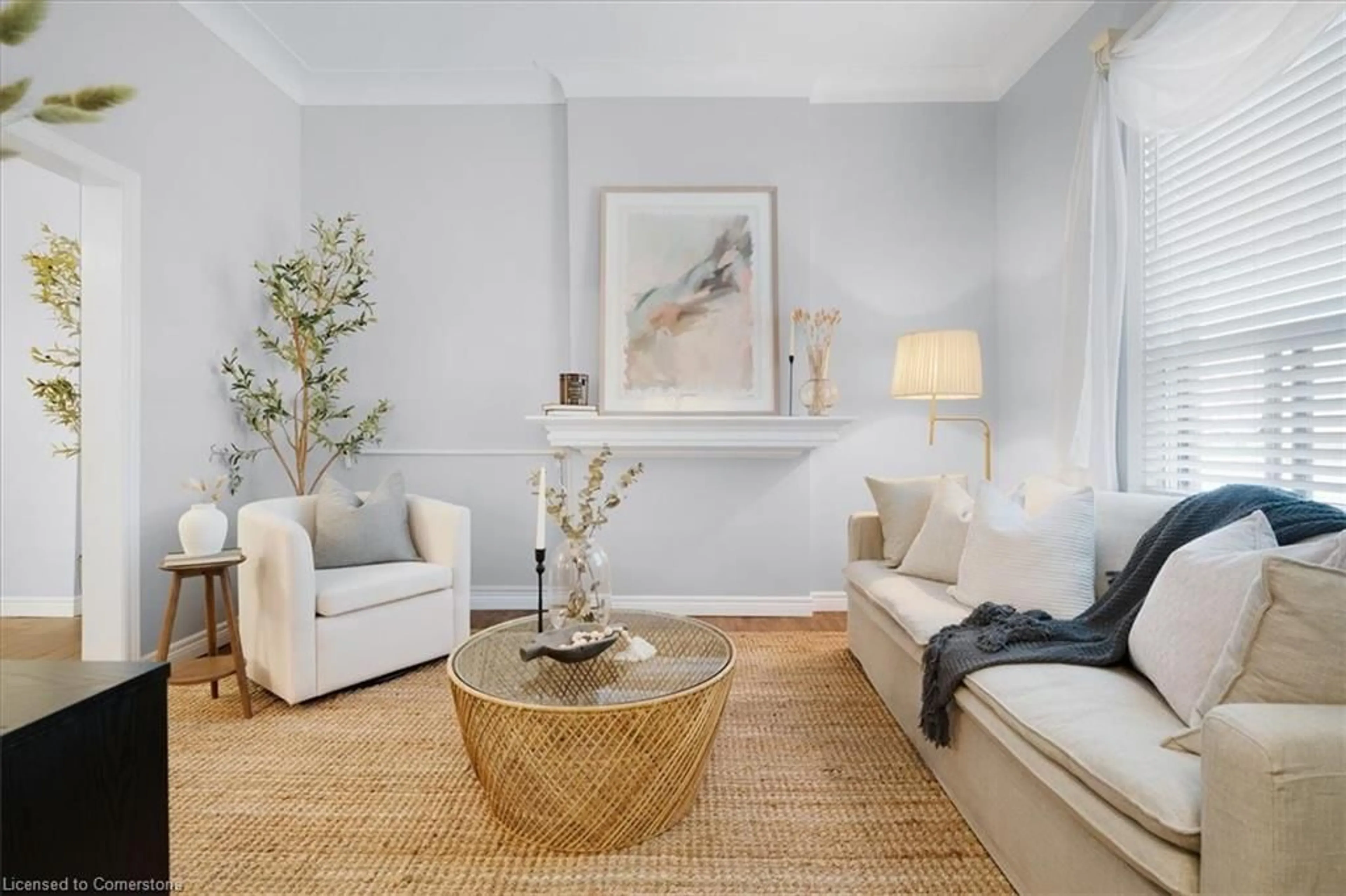 Living room with furniture, unknown for 263 Mary St, Hamilton Ontario L8L 4W2