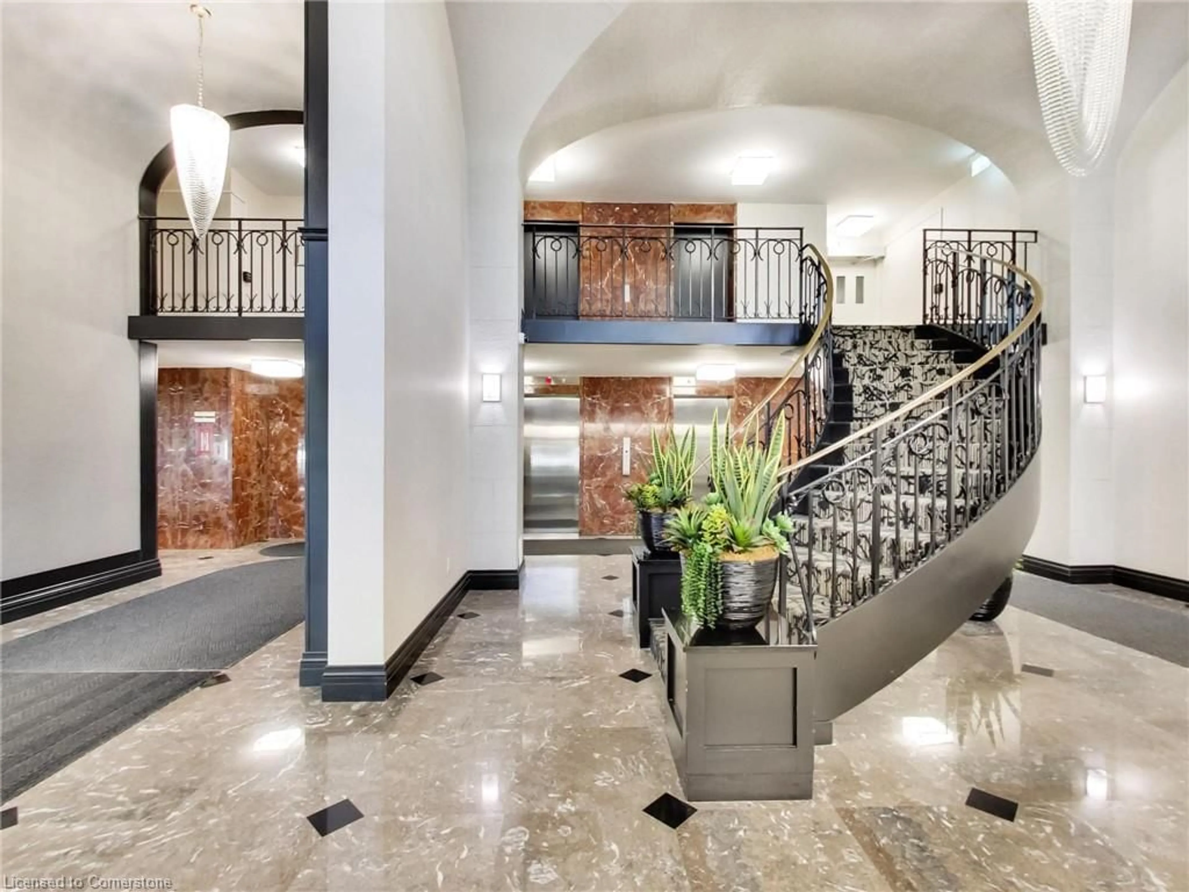 Indoor foyer for 500 Green Rd #203, Stoney Creek Ontario L8E 3M6
