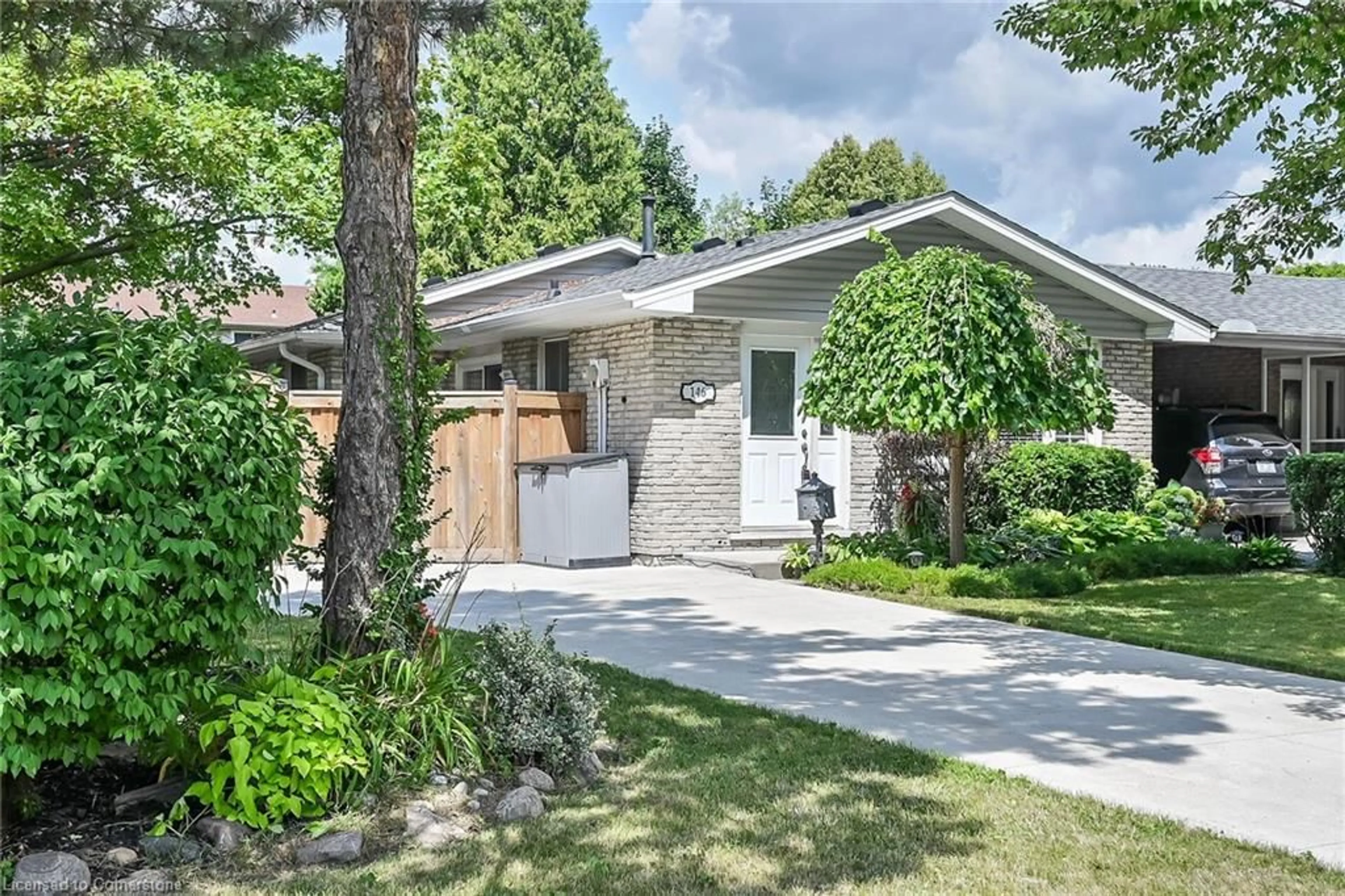 Home with brick exterior material, street for 146 Fiona Cres, Hamilton Ontario L9C 6P4