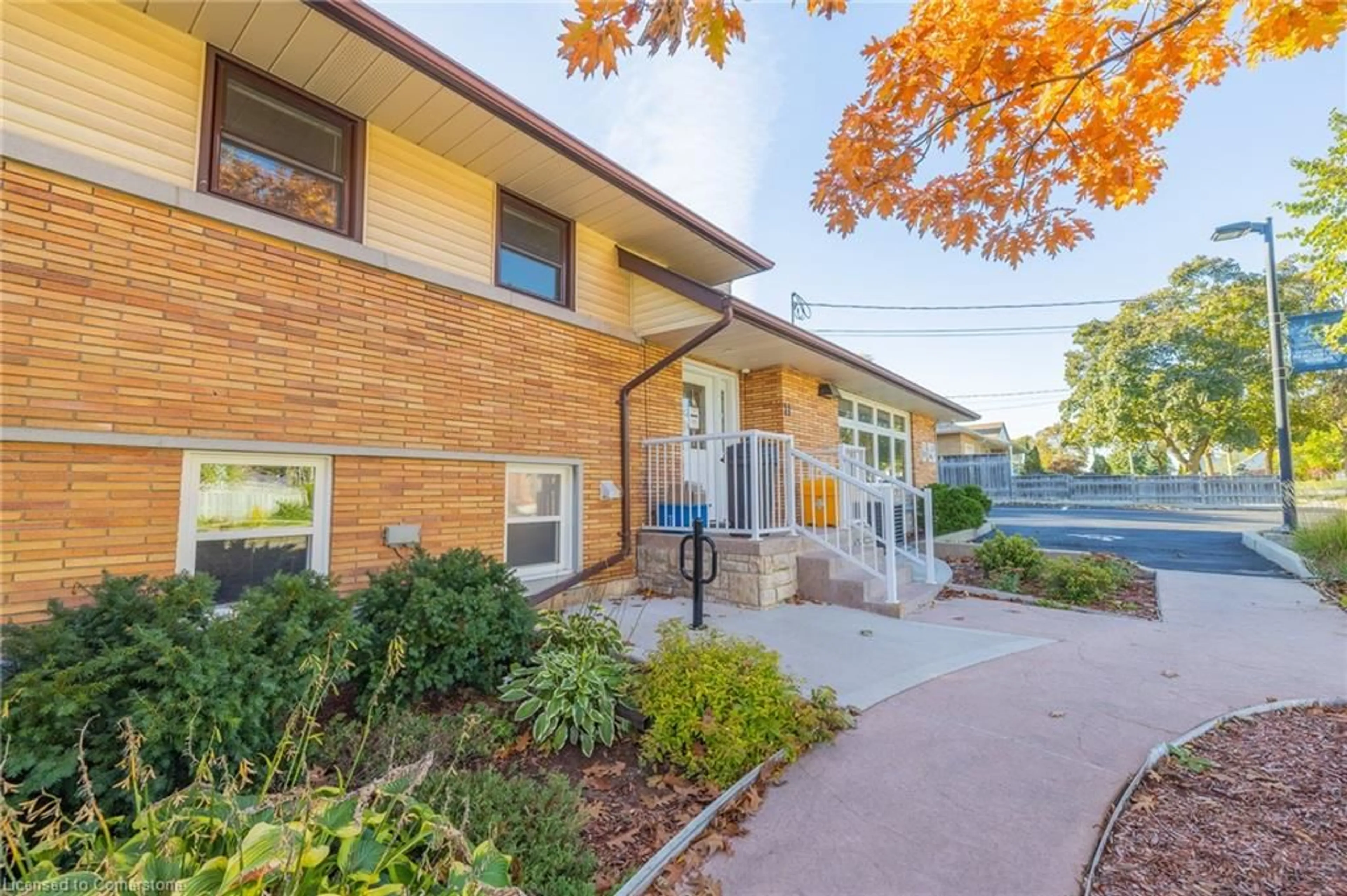 Unknown for 11 Belmont Ave, Kitchener Ontario N2M 1L2