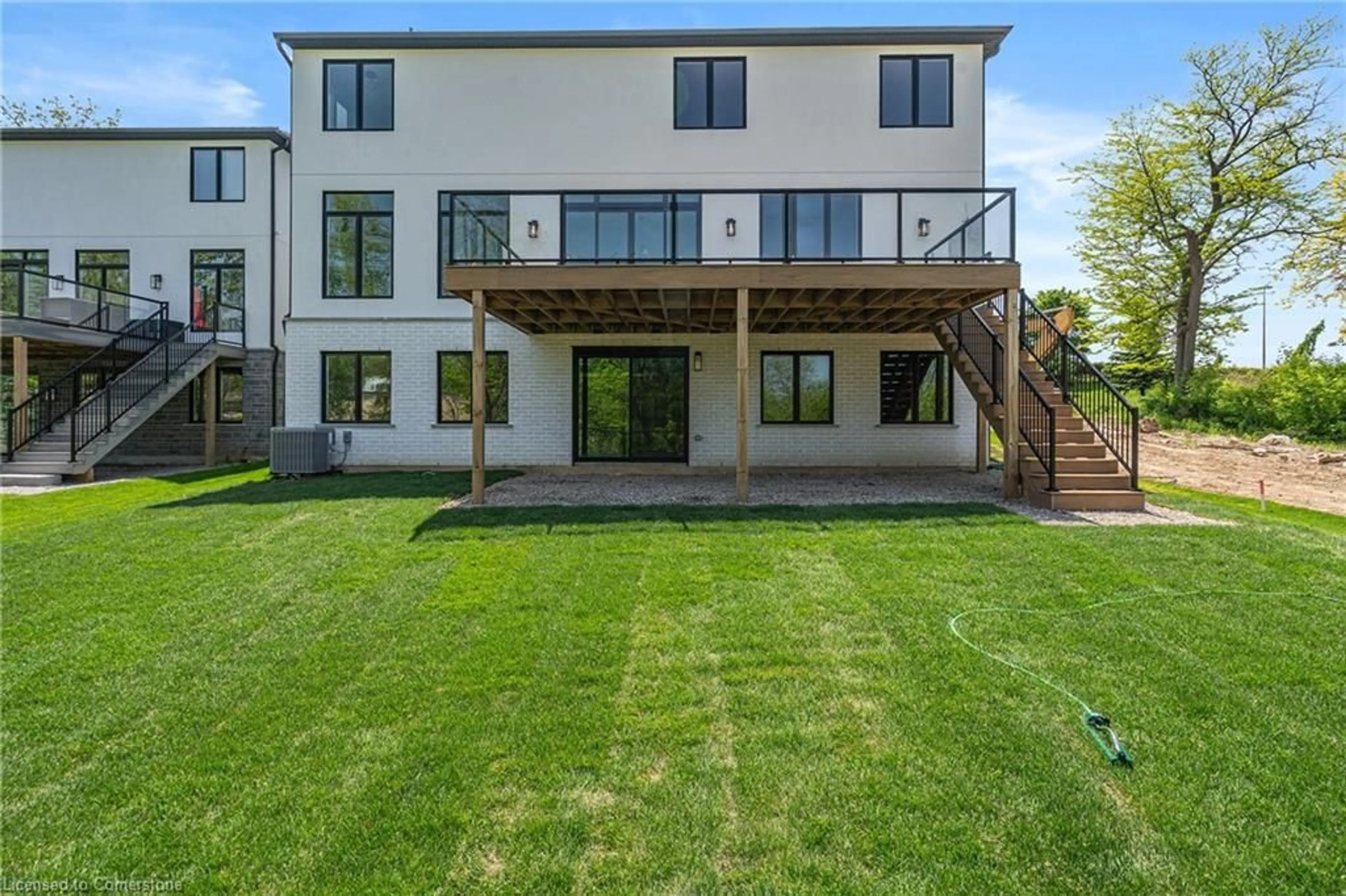Patio, unknown for 941 Old Mohawk Rd, Ancaster Ontario L9G 3K9
