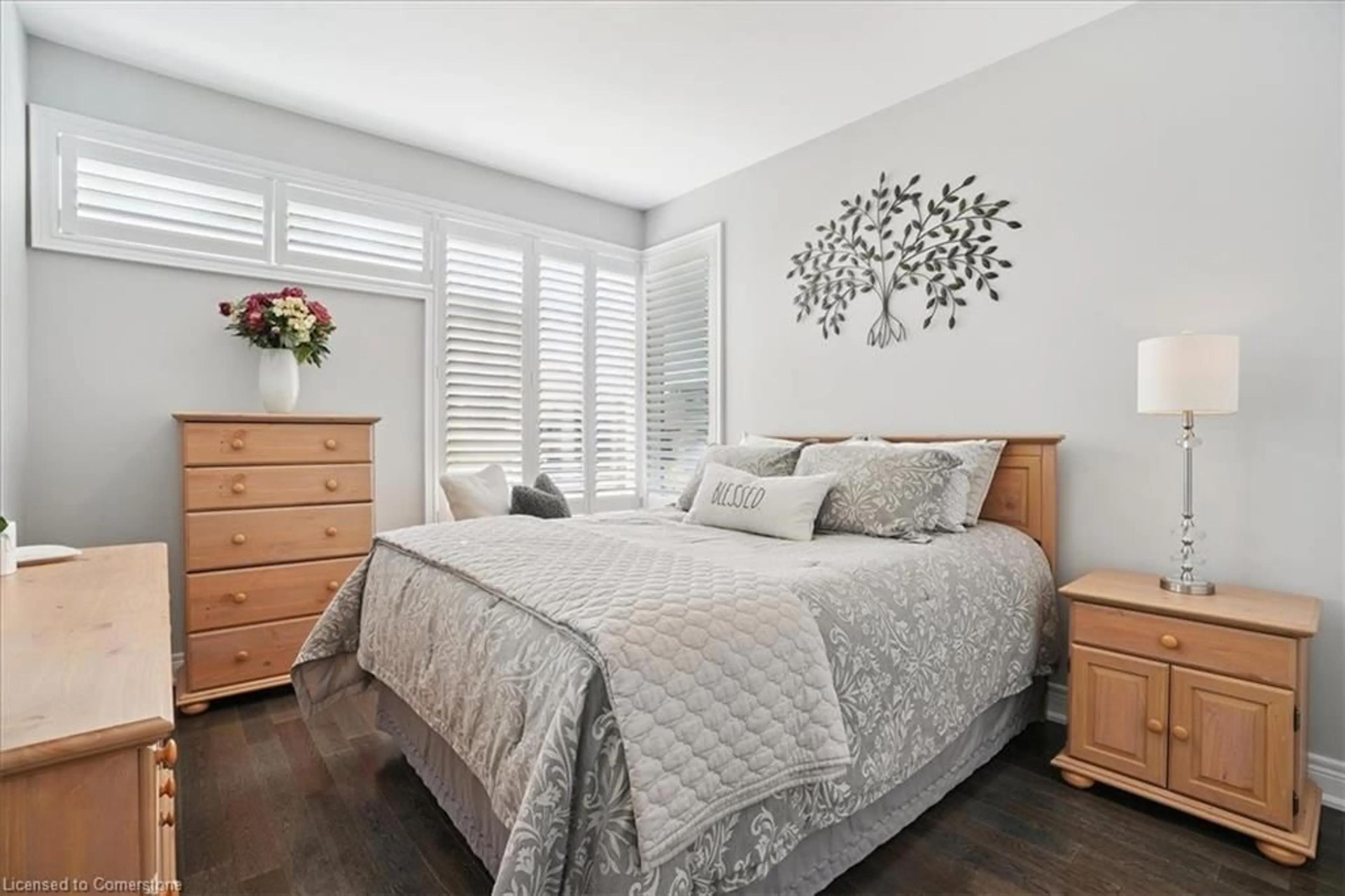 Bedroom with bed, wood/laminate floor for 4188 Village Creek Dr, Stevensville Ontario L0S 1S0