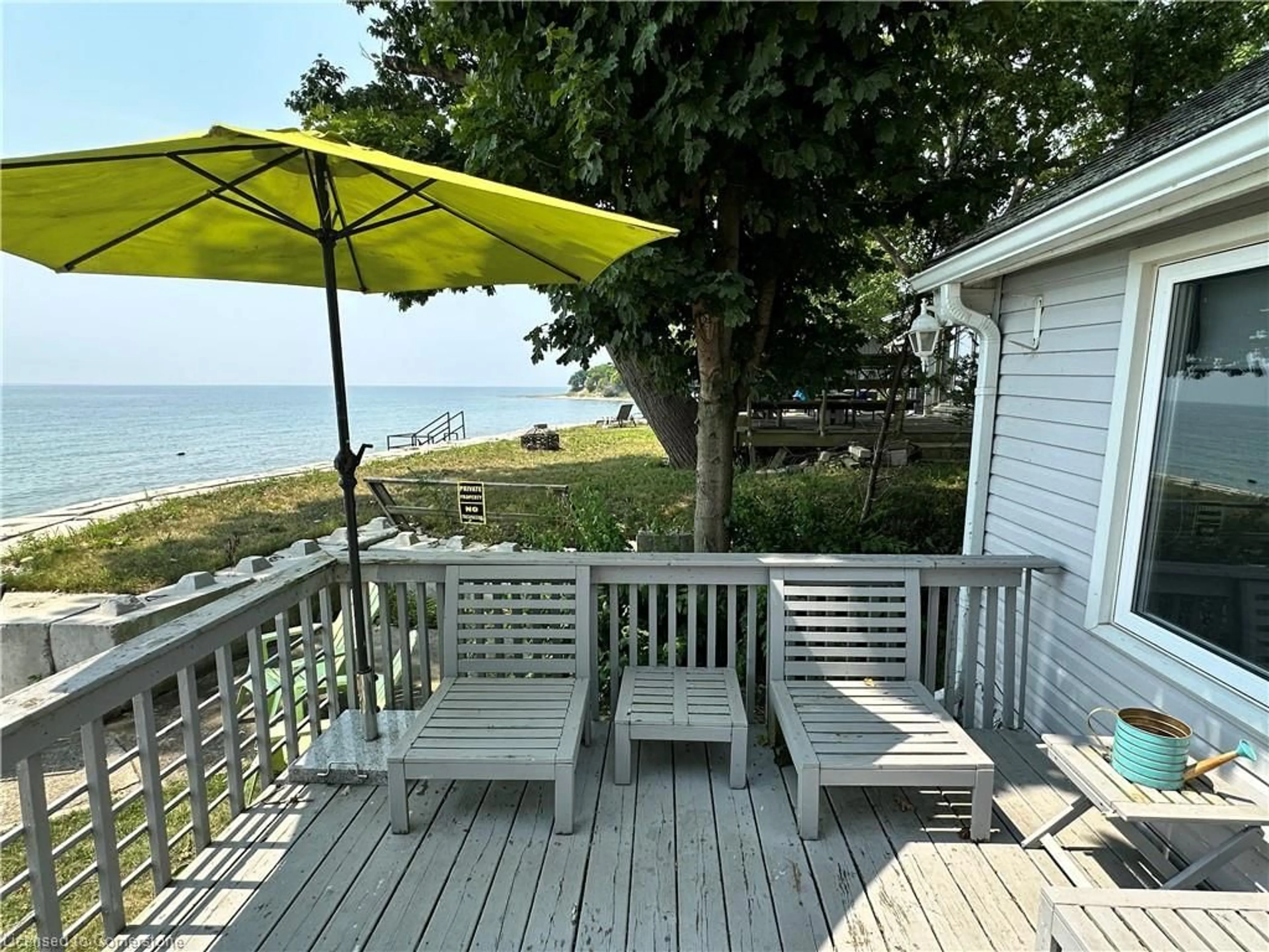 Patio, water/lake/river/ocean view for 2110 Lakeshore Rd, Dunnville Ontario N1A 2W8