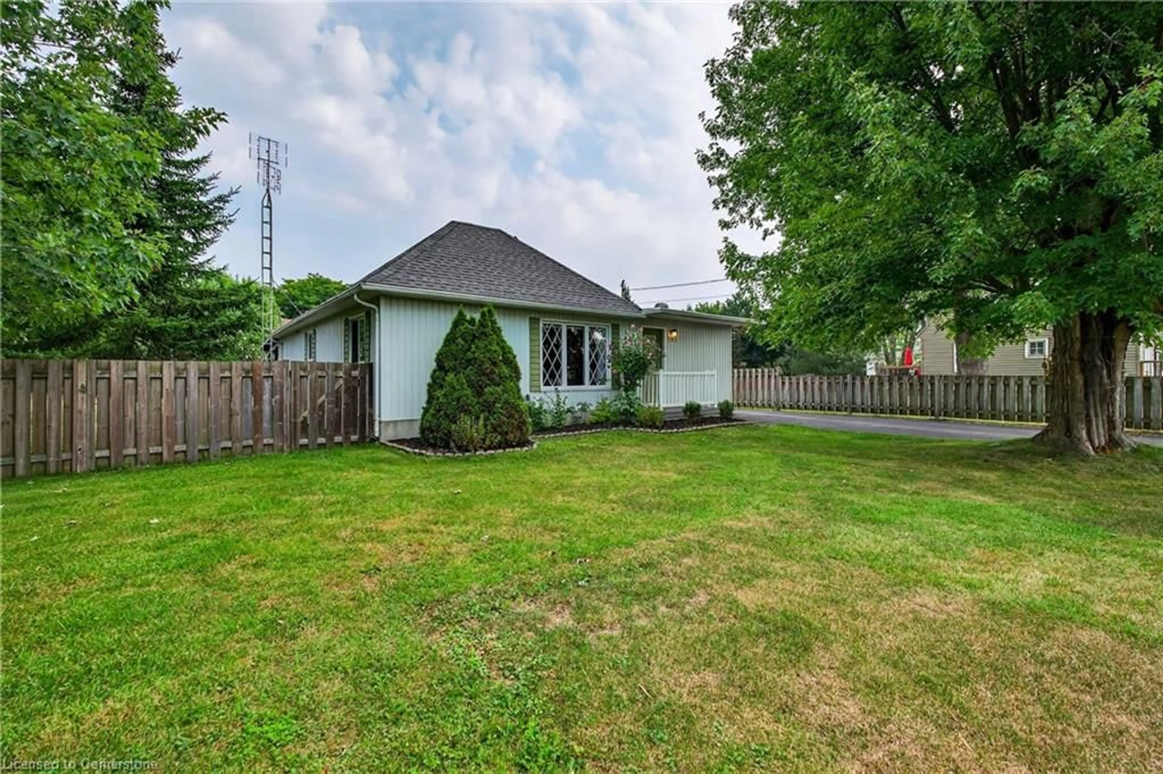 Unknown for 190 Thorold Rd, Welland Ontario L3C 3V7