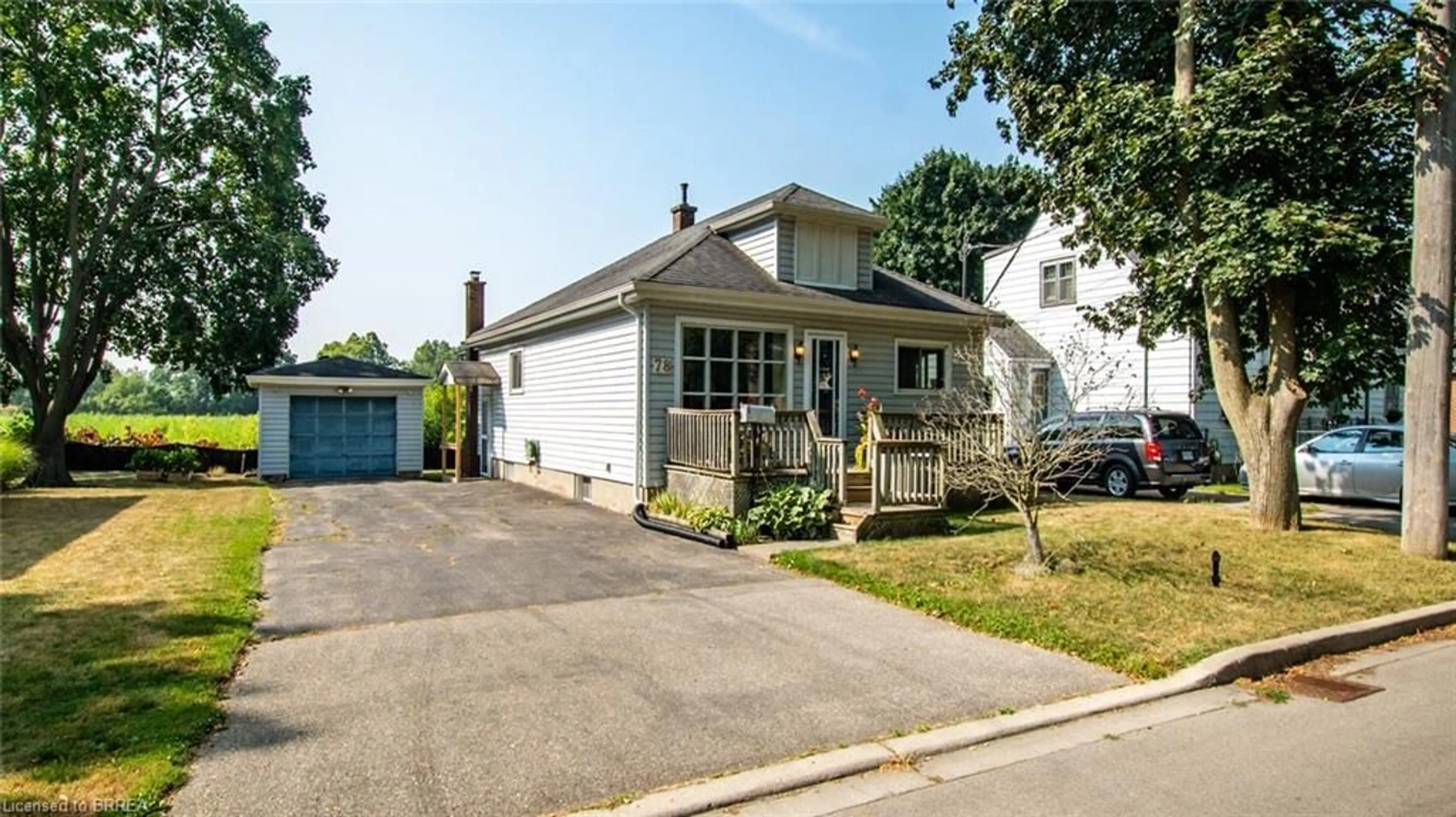Home with vinyl exterior material, street for 78 Baldwin Ave, Brantford Ontario N3S 1H7