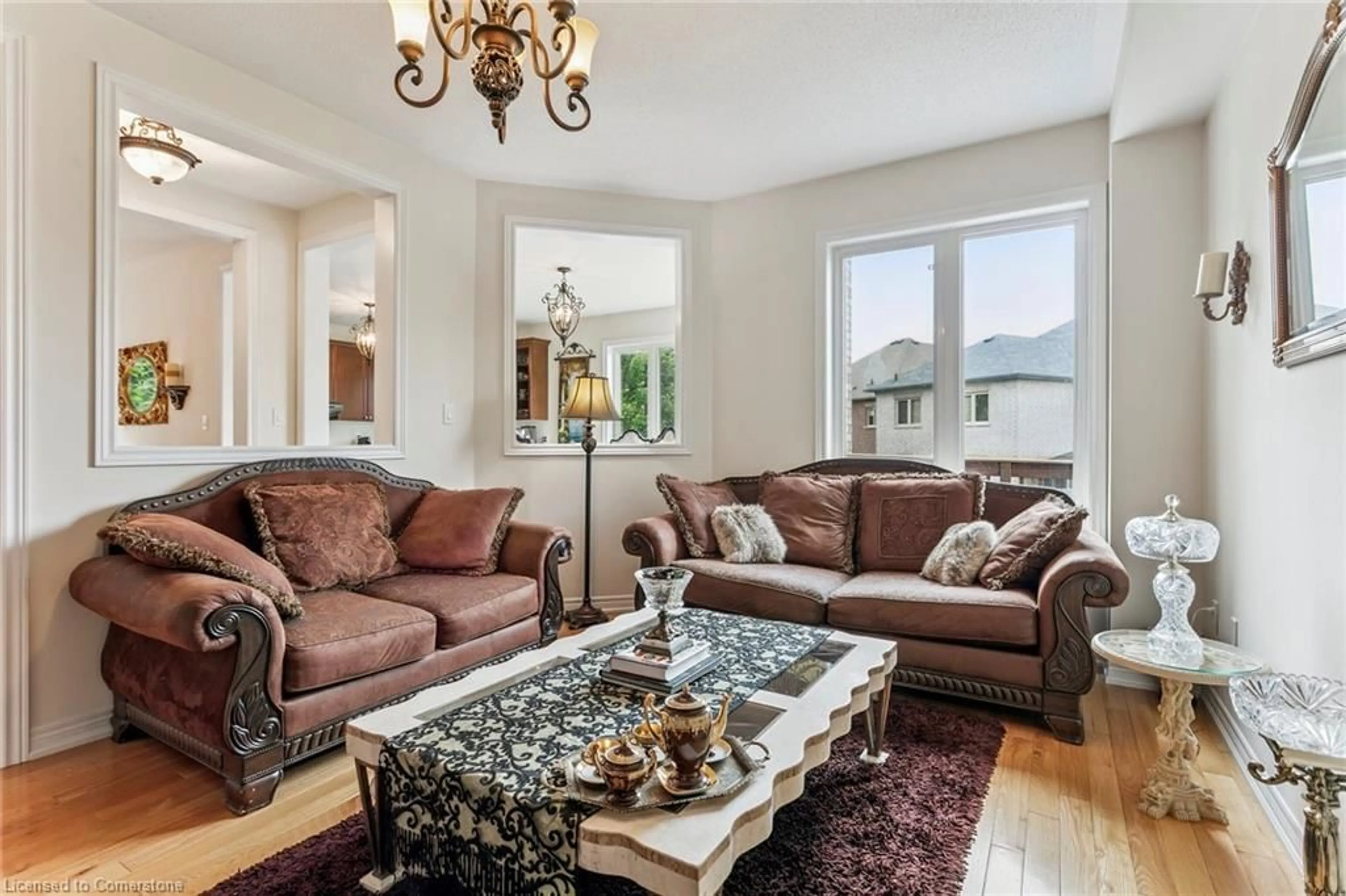 Living room with furniture, unknown for 17 Island Grove, Brampton Ontario L6X 0W6