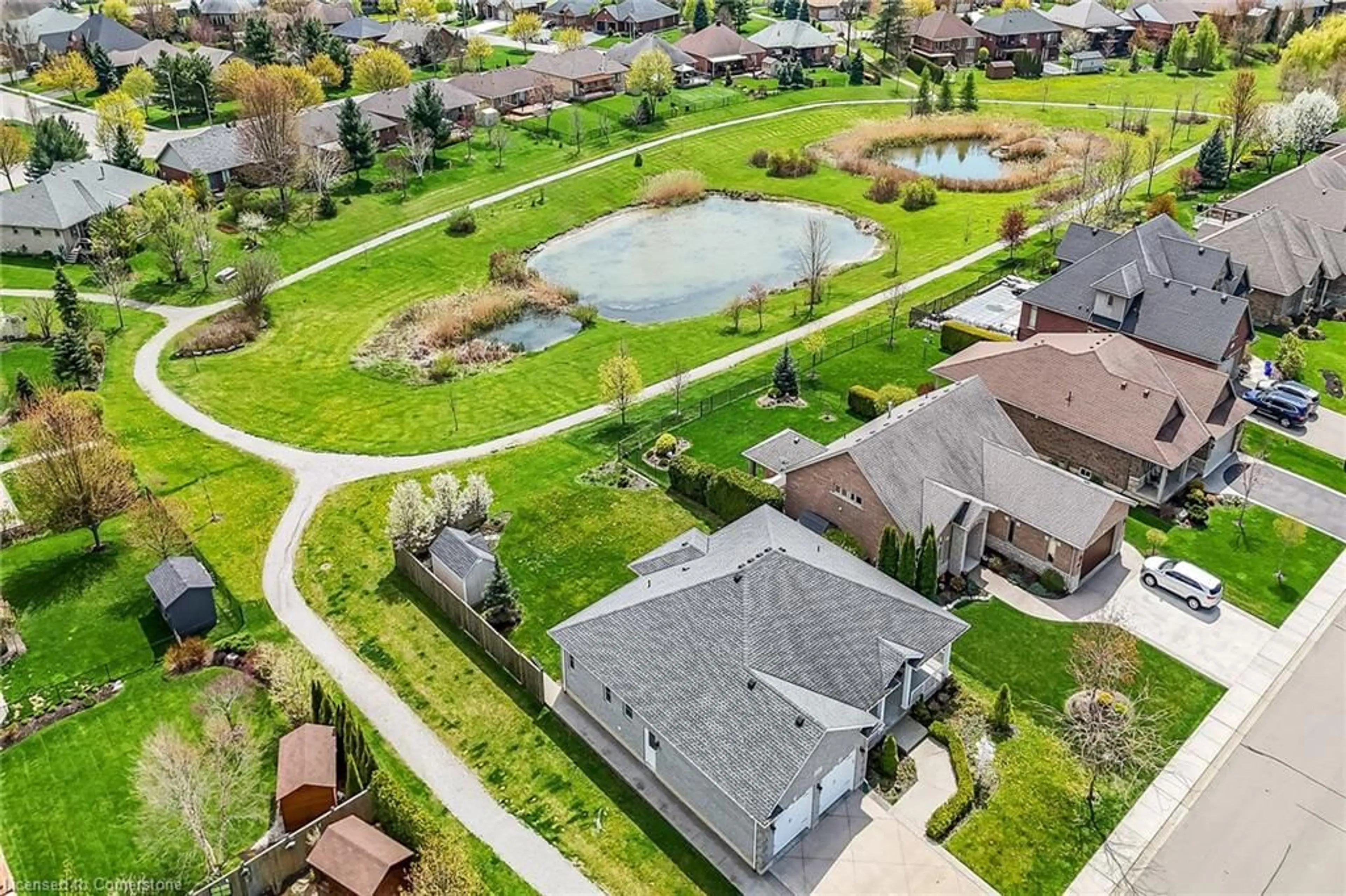 A pic from outside/outdoor area/front of a property/back of a property/a pic from drone, unknown for 186 Donjon Blvd, Port Dover Ontario N0A 1N7