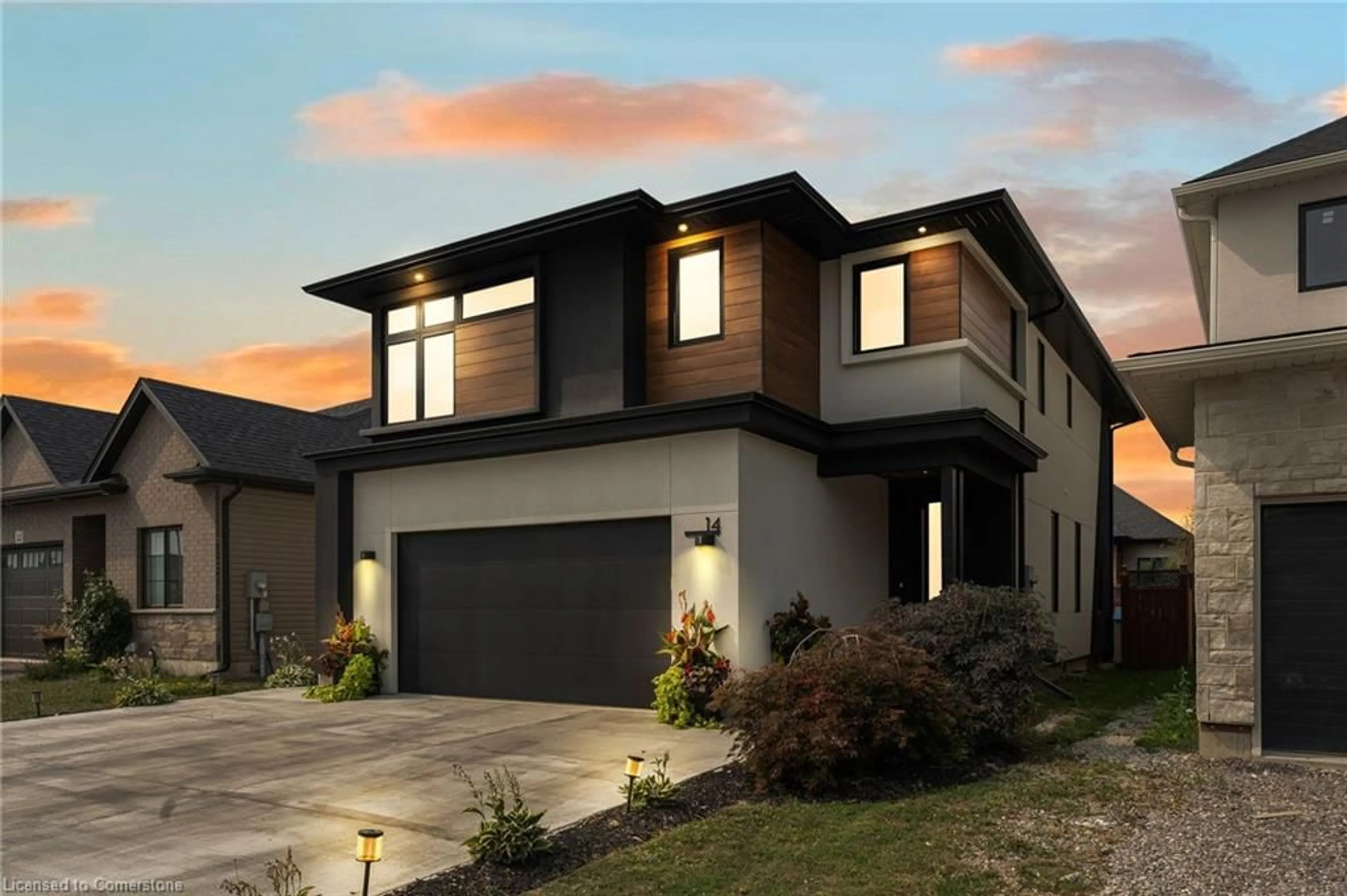 Home with brick exterior material, street for 14 Willowbrook Dr, Welland Ontario L3C 0G1