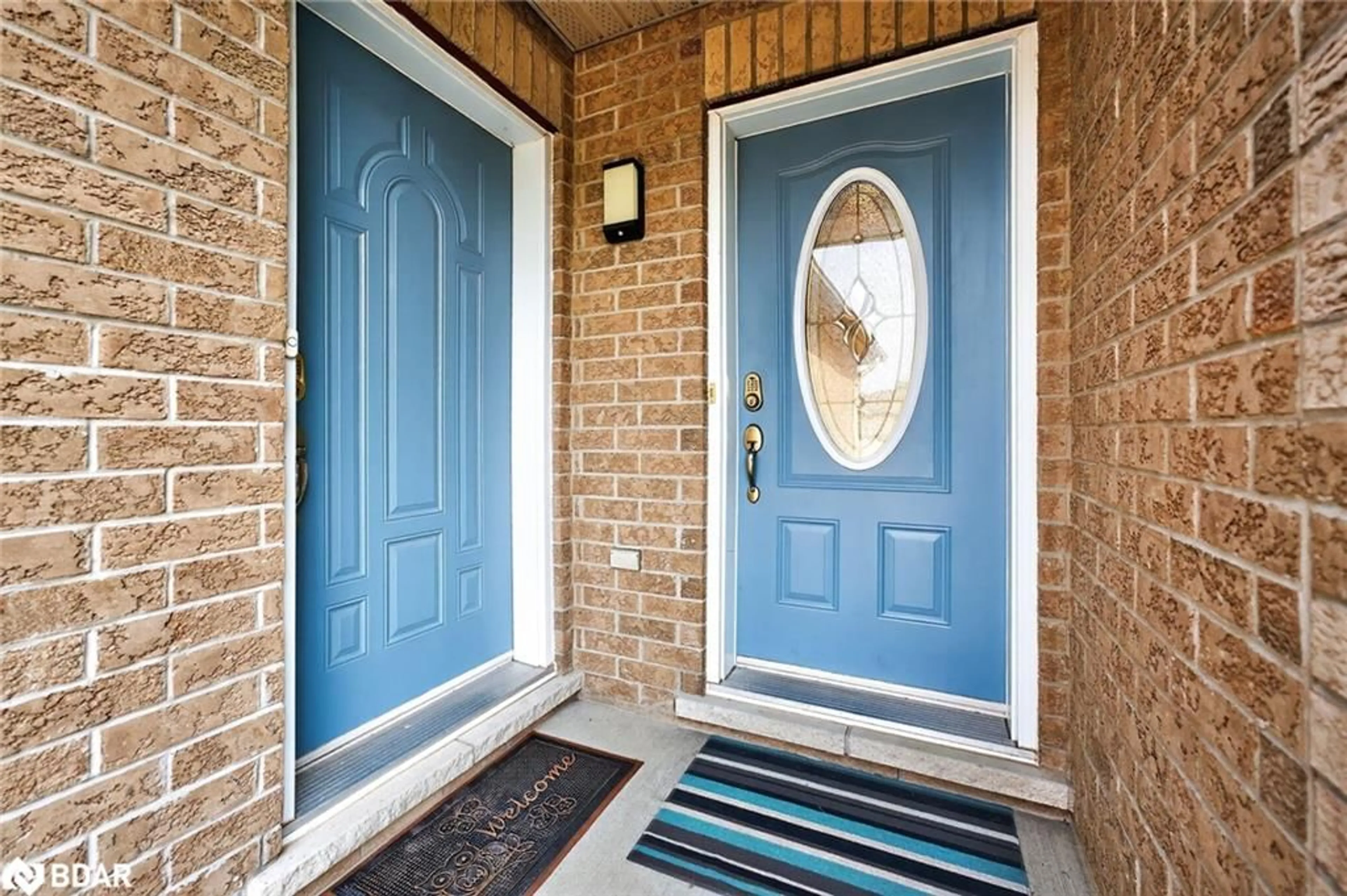 Indoor entryway for 1 Mailey Lane, Barrie Ontario L4N 0P3