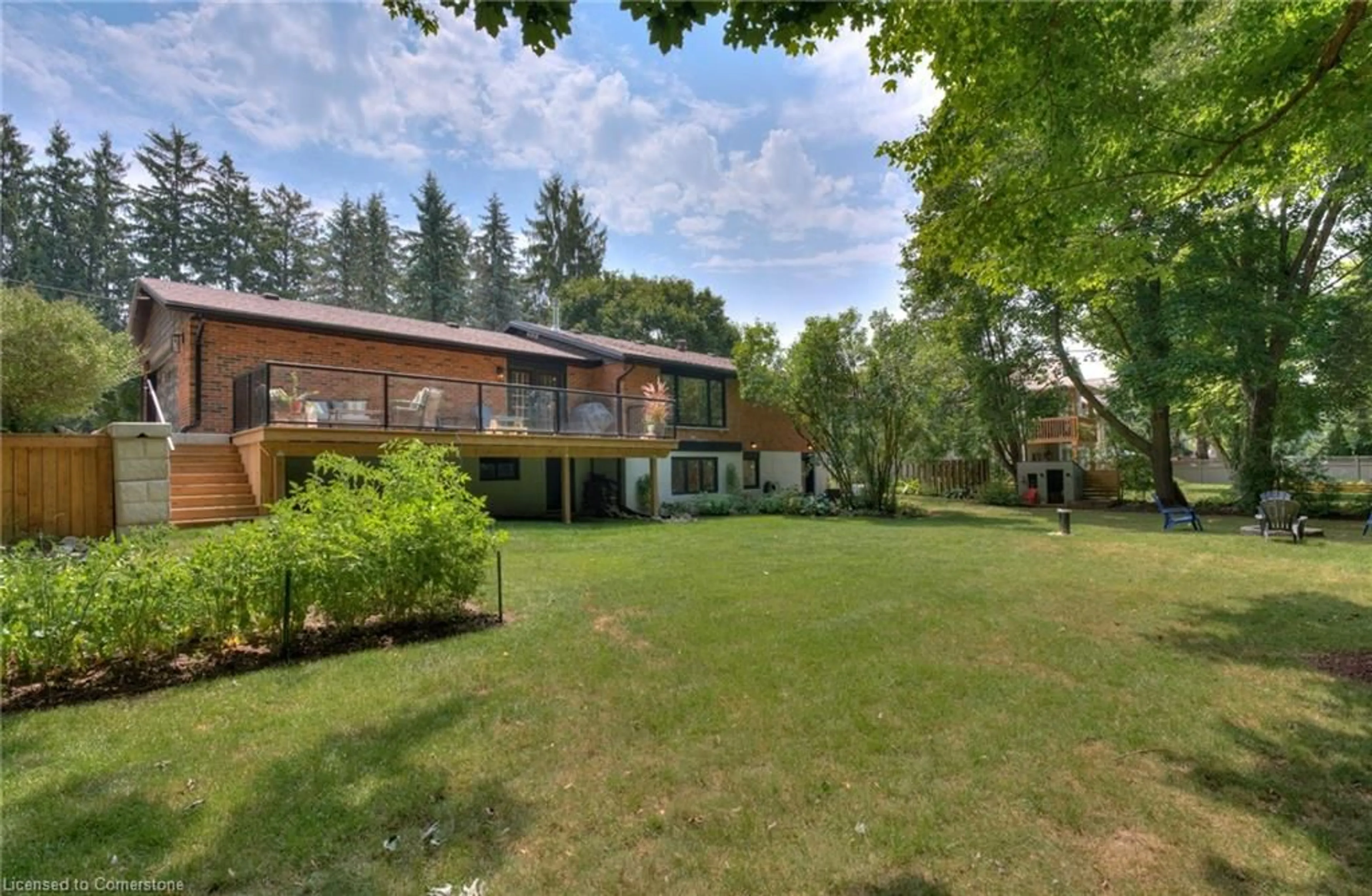 Patio, unknown for 94 Mathieson St, Elora Ontario N0B 1S0