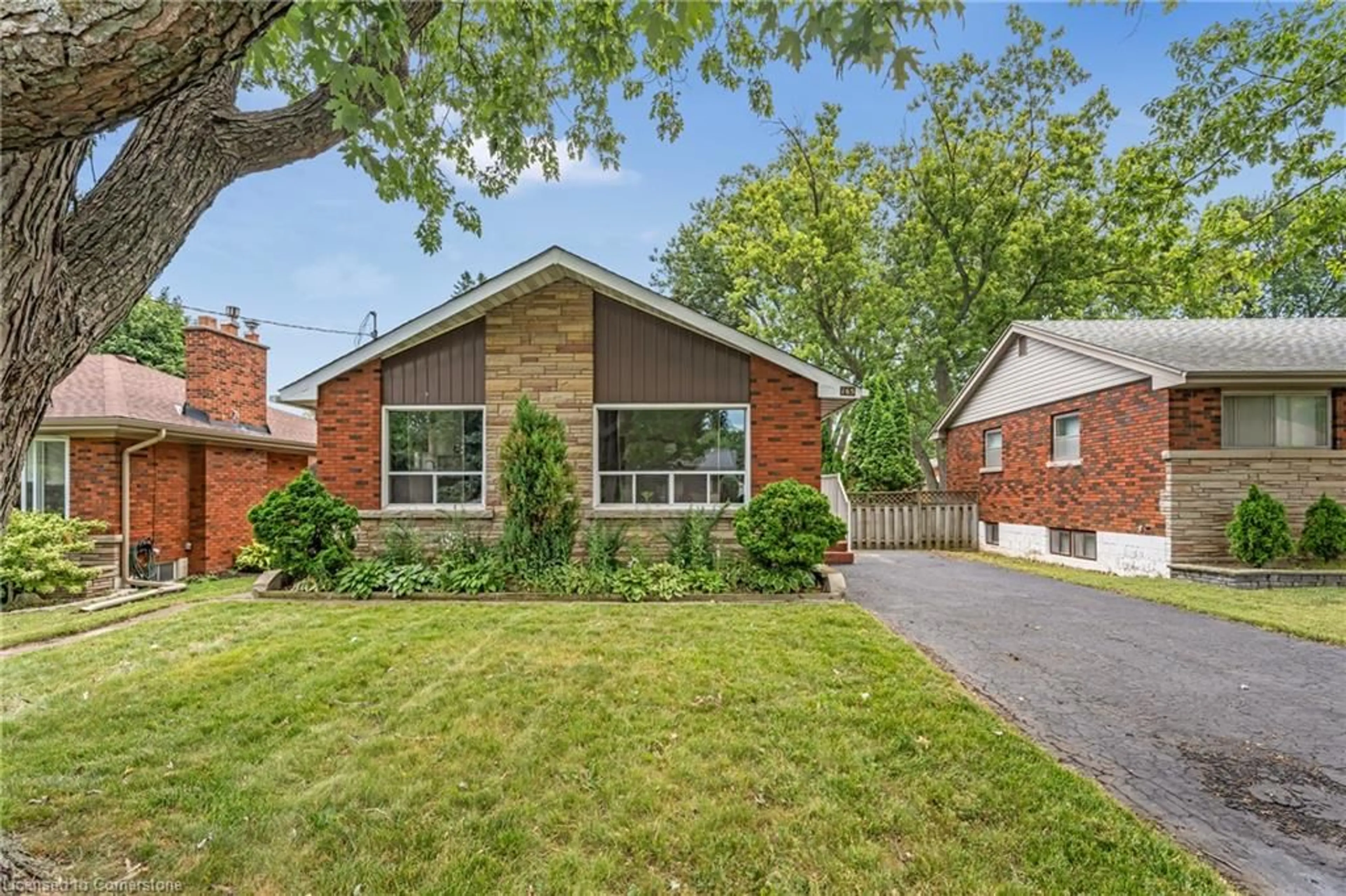Home with brick exterior material, street for 165 West 27th St, Hamilton Ontario L9C 5A5