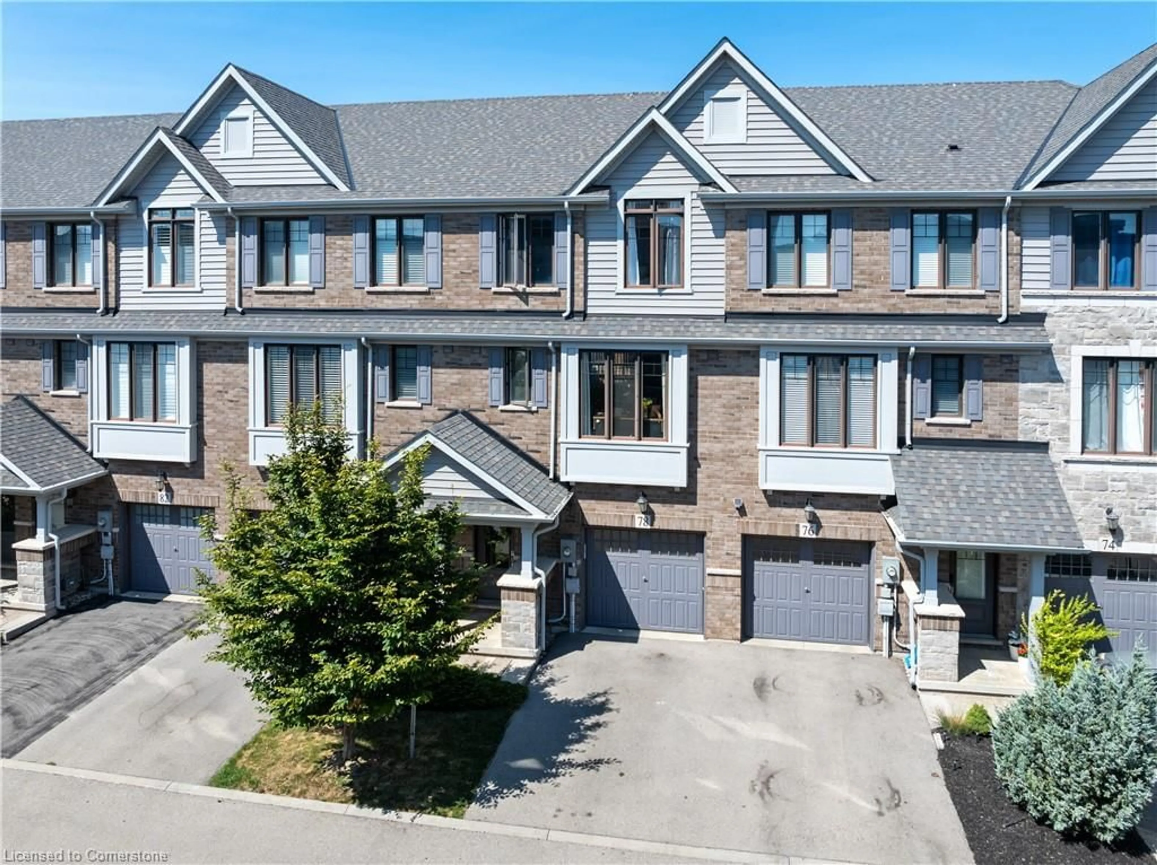 A pic from outside/outdoor area/front of a property/back of a property/a pic from drone, street for 78 Esplanade Lane, Grimsby Ontario L3M 0H2