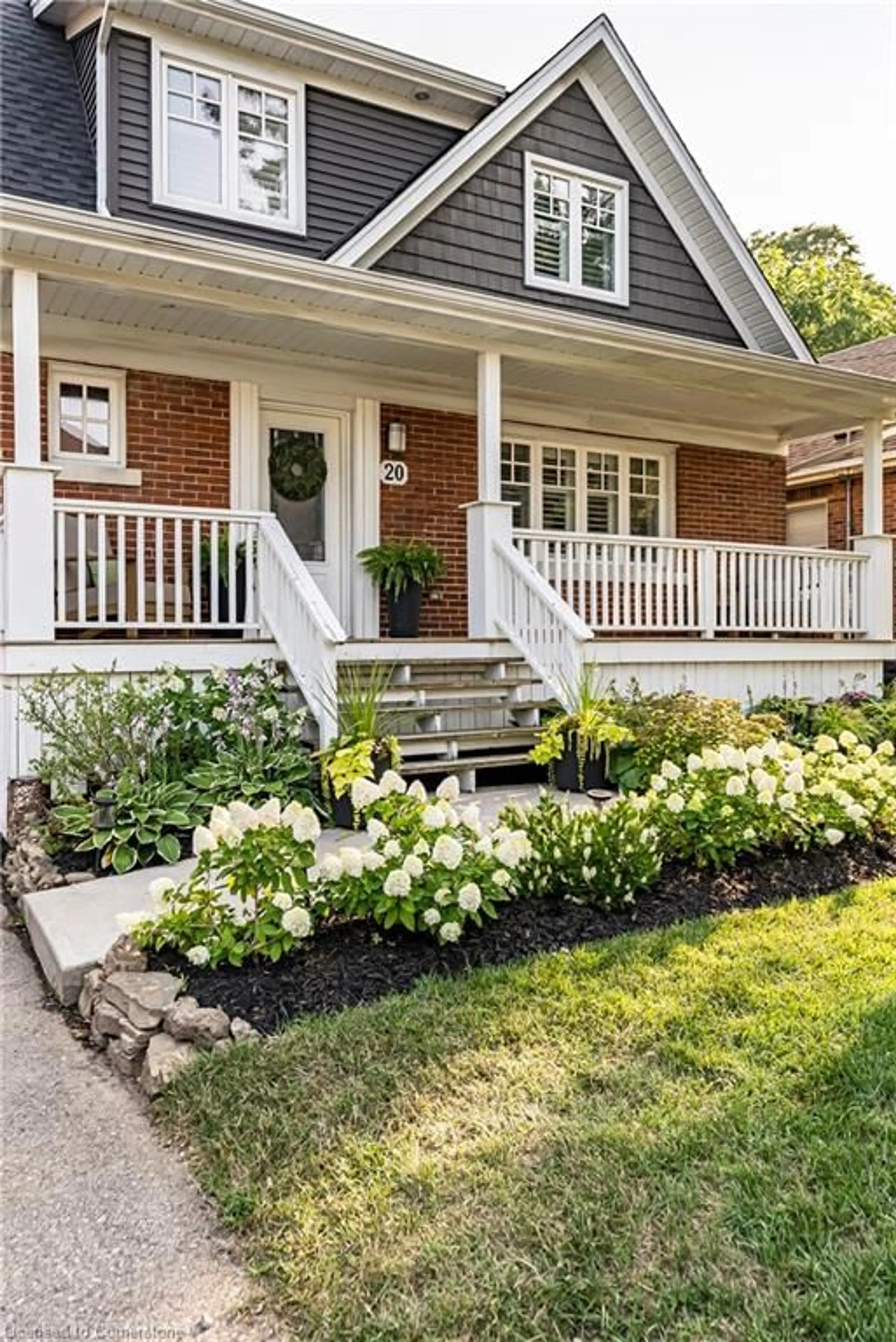 Home with brick exterior material, street for 20 Mountain Park Ave, Hamilton Ontario L9A 1A2