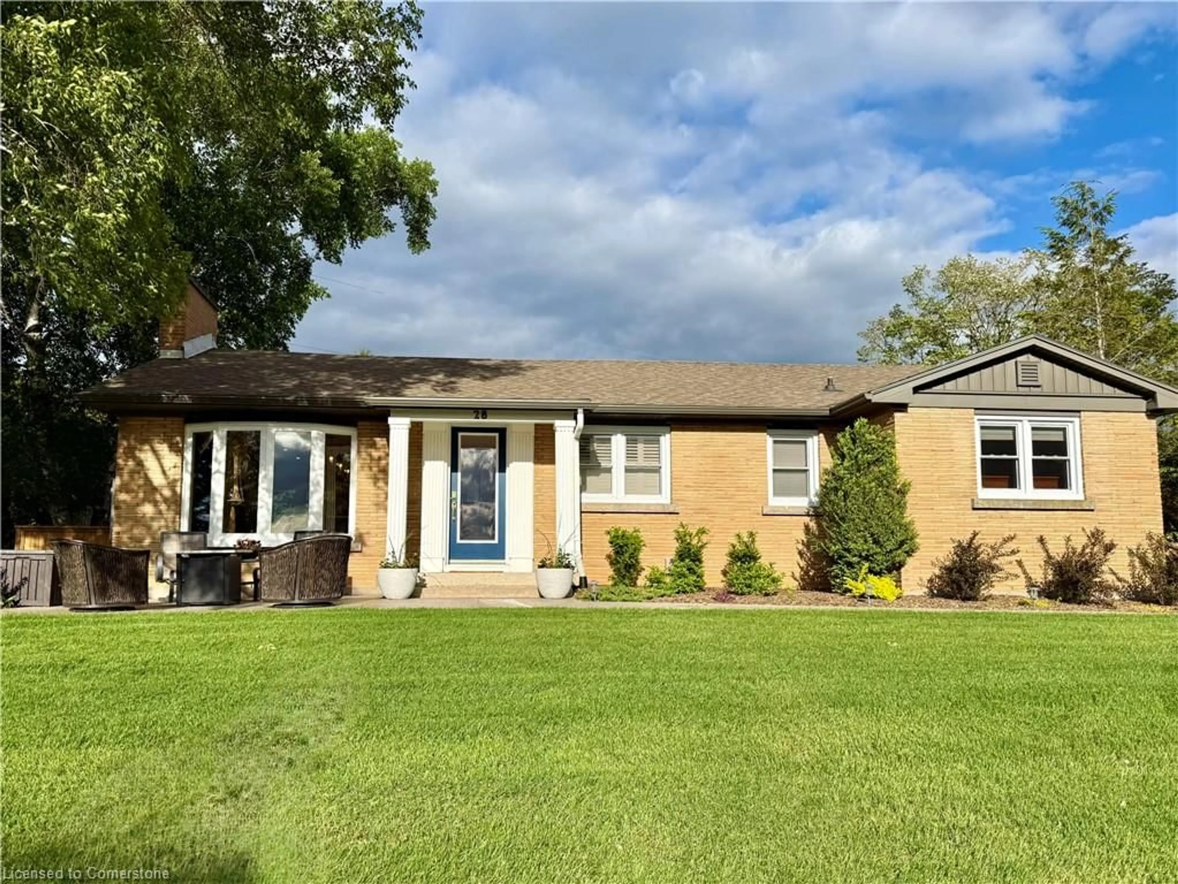 Home with vinyl exterior material, street for 28 Donjon Blvd, Port Dover Ontario N0A 1N7