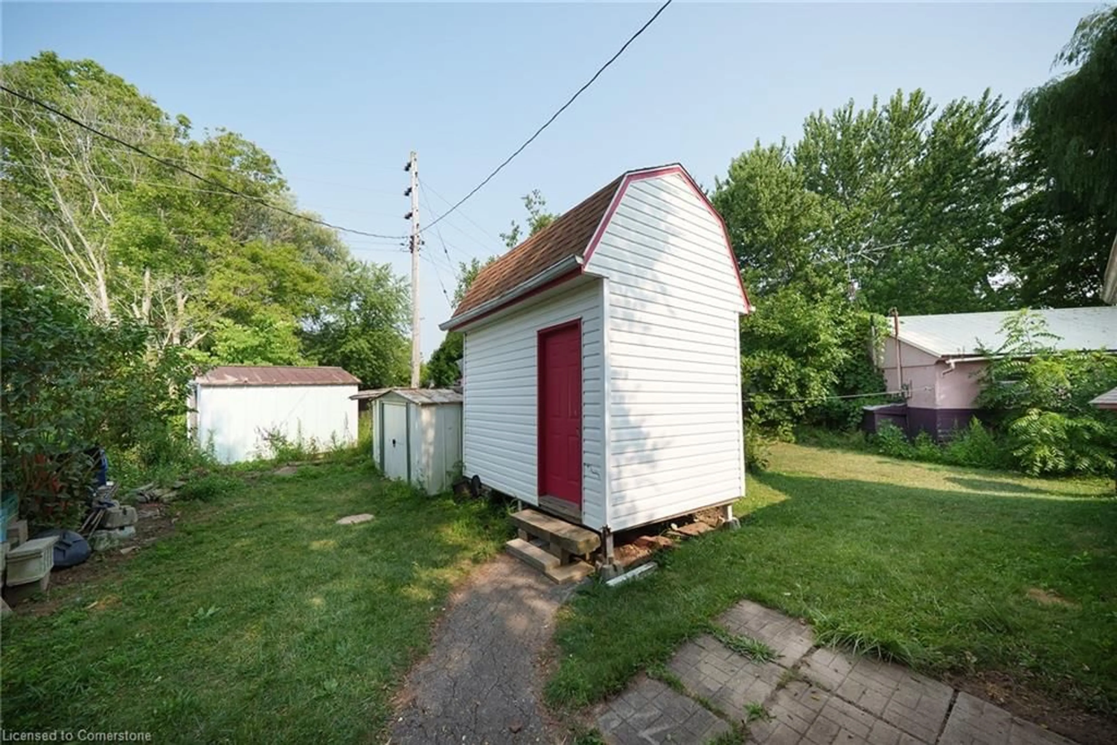 Shed for 329 Blue Water Pky, Selkirk Ontario N0A 1P0