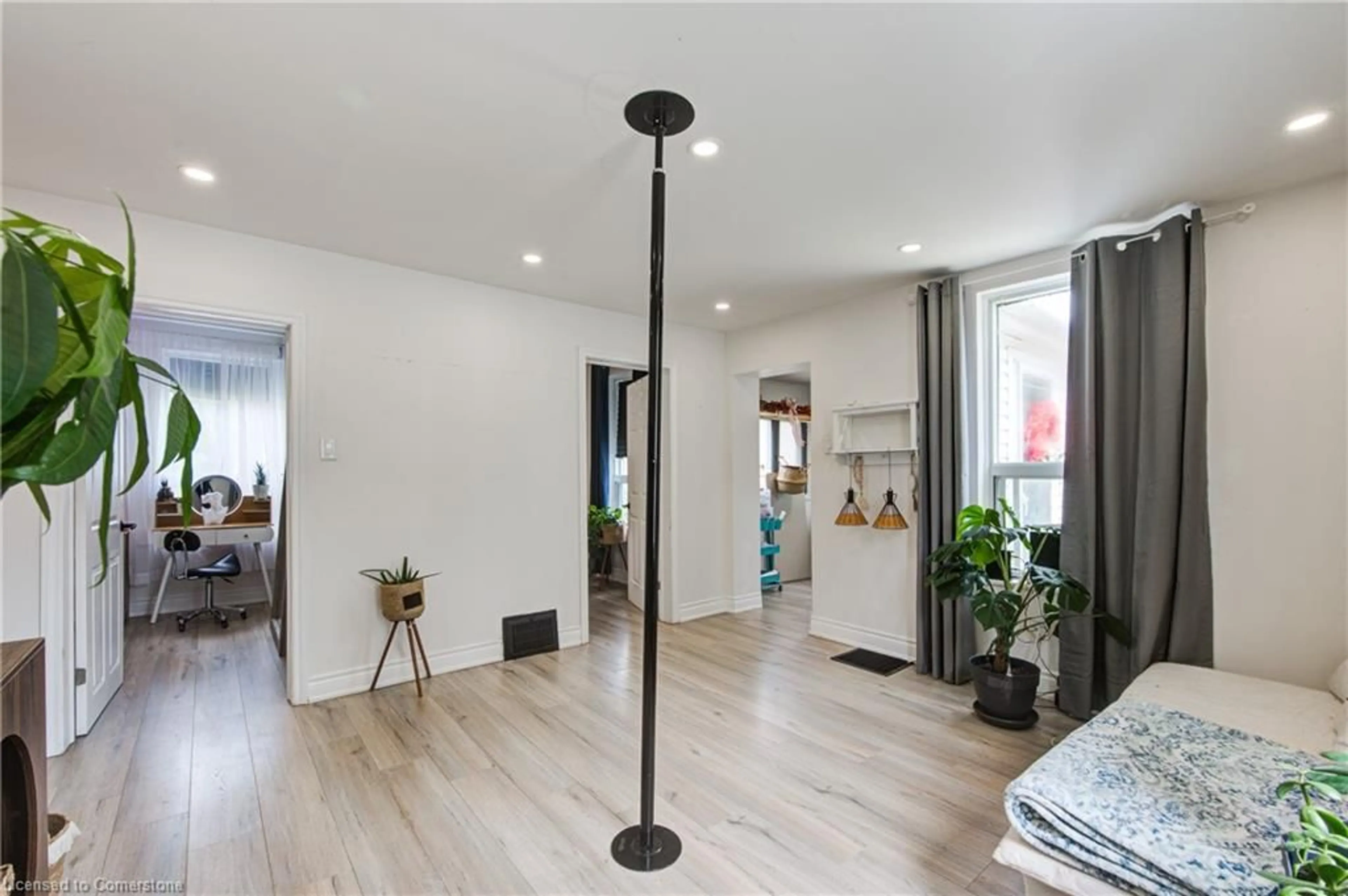 Unknown for 150 Finkle St, Woodstock Ontario N4S 3E3