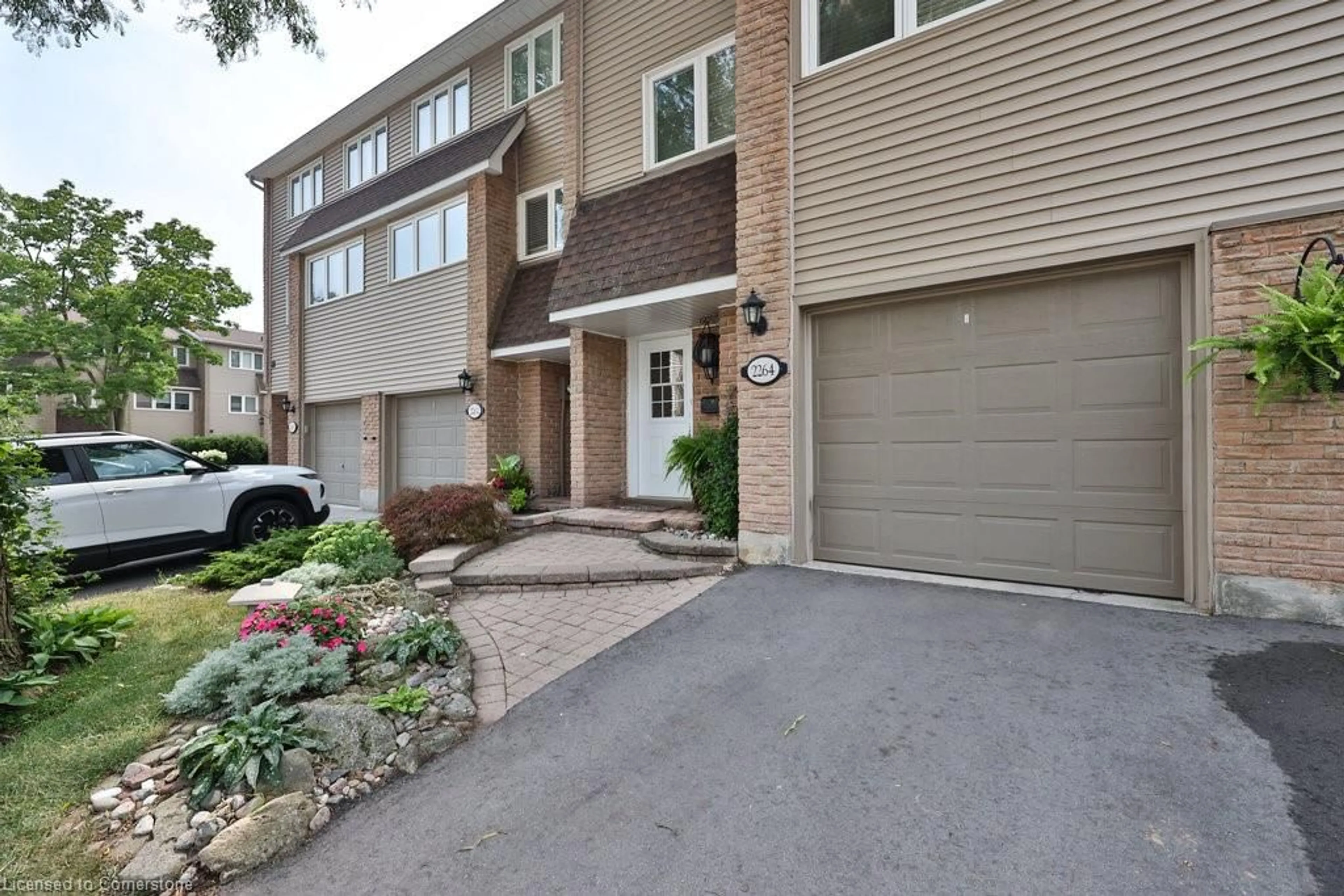 Unknown for 2264 Marine Dr, Oakville Ontario L6L 1C1