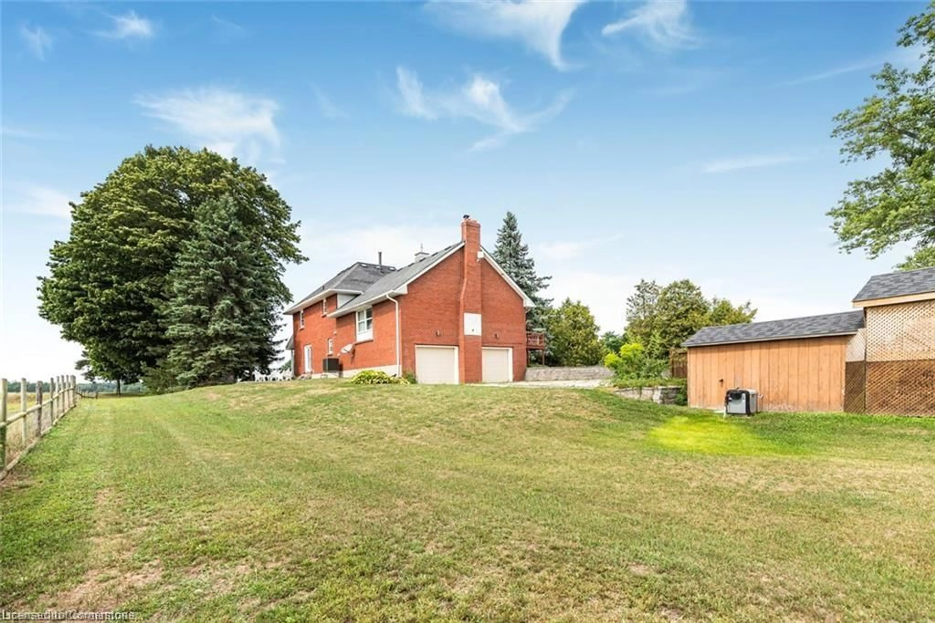 A pic from outside/outdoor area/front of a property/back of a property/a pic from drone, building for 1590 Middleton North Walsingham Rd, Walsingham Ontario N4B 2W4