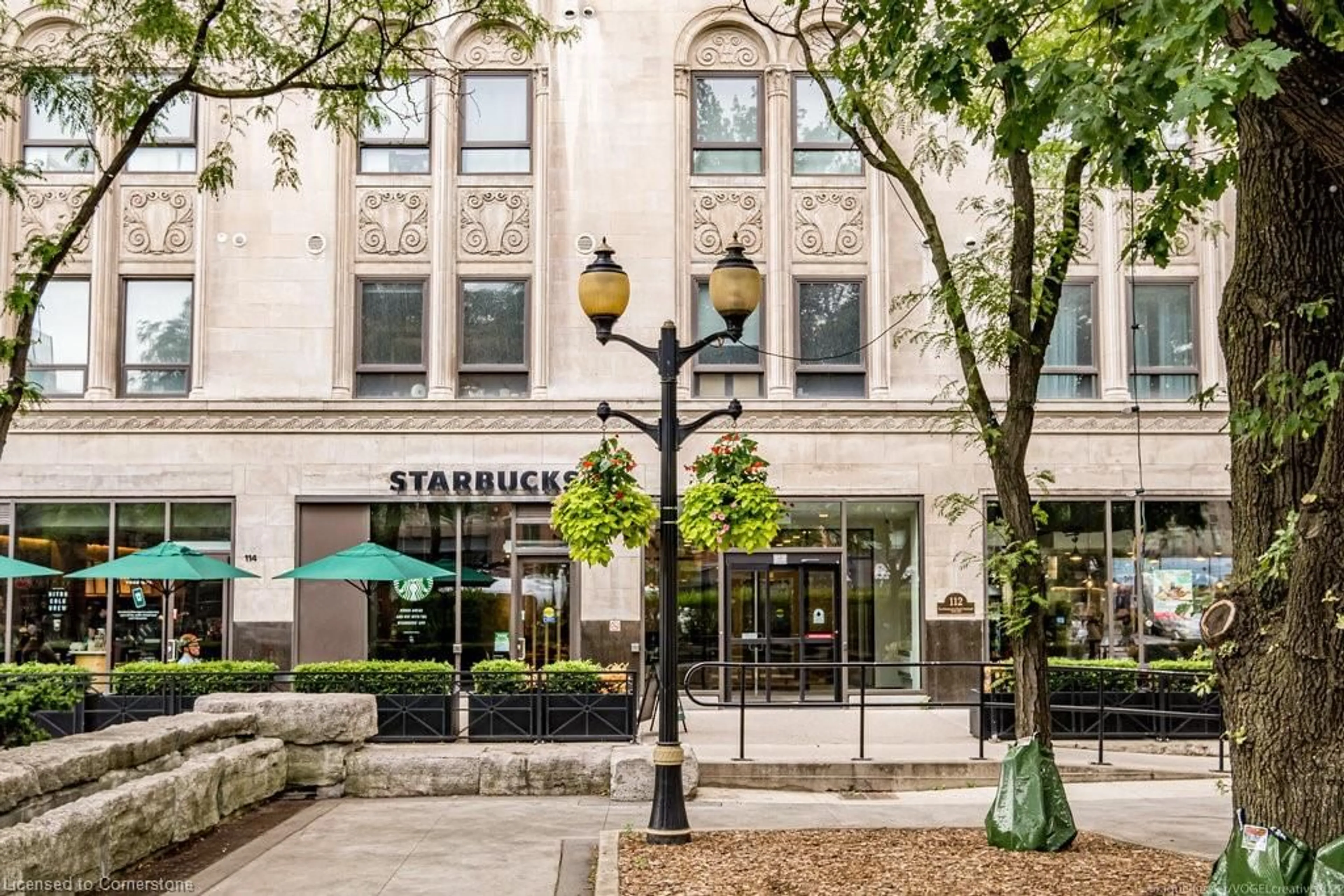 Lobby for 118 King St #1118, Hamilton Ontario L8N 0A9