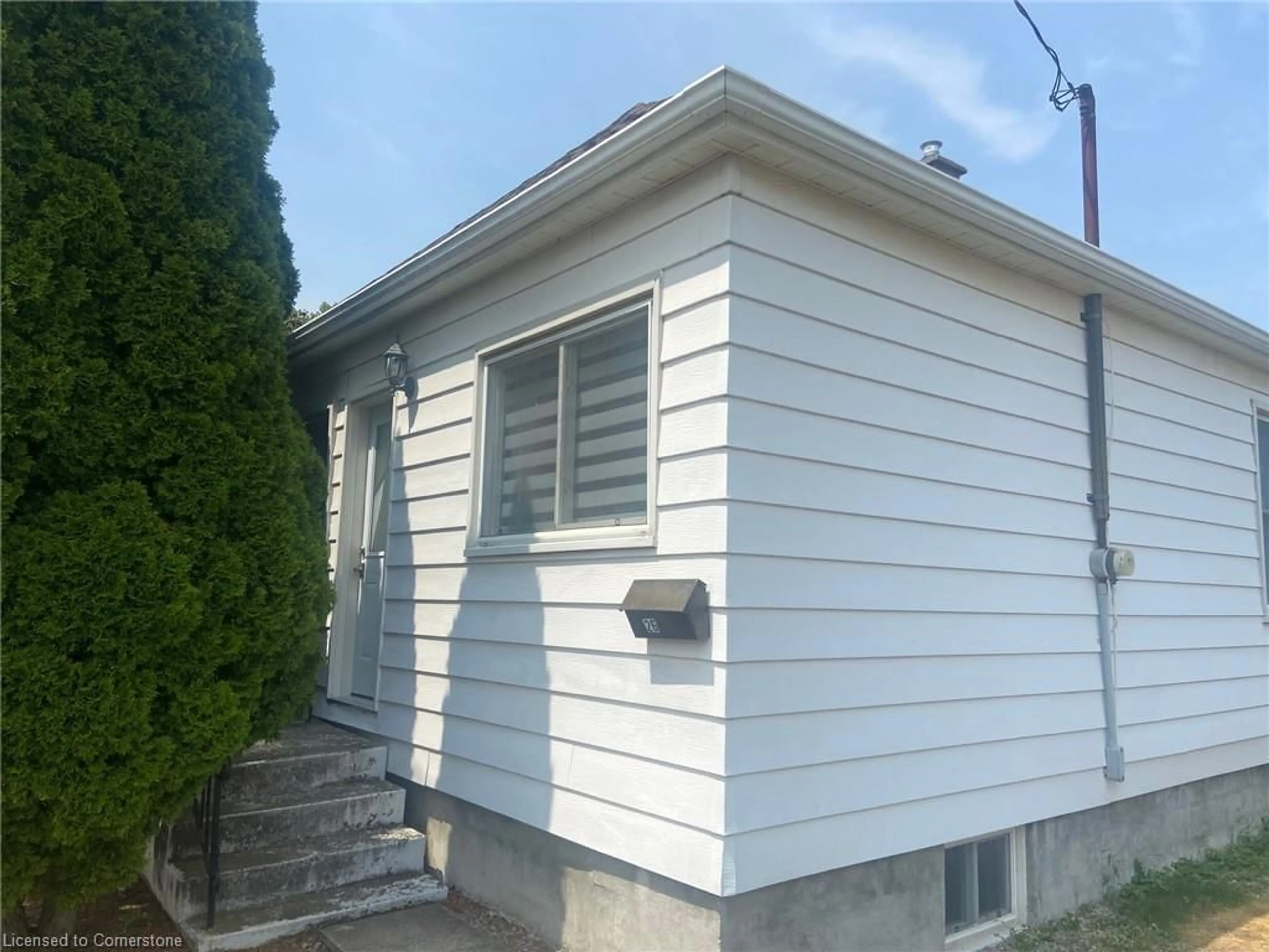Unknown for 26 Kent St, St. Catharines Ontario L2S 1H2