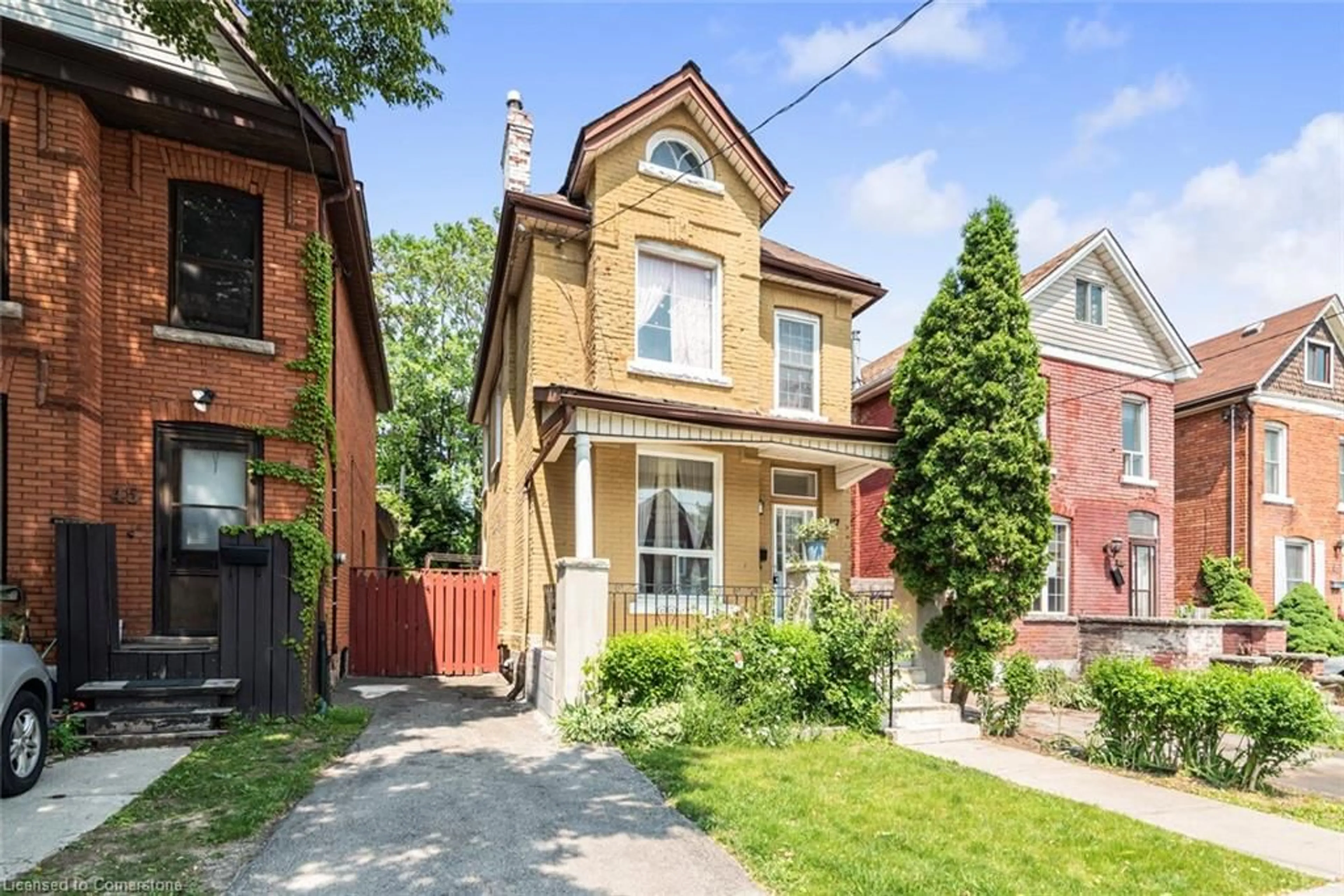 Home with brick exterior material, street for 47 Clyde St, Hamilton Ontario L8L 5R5
