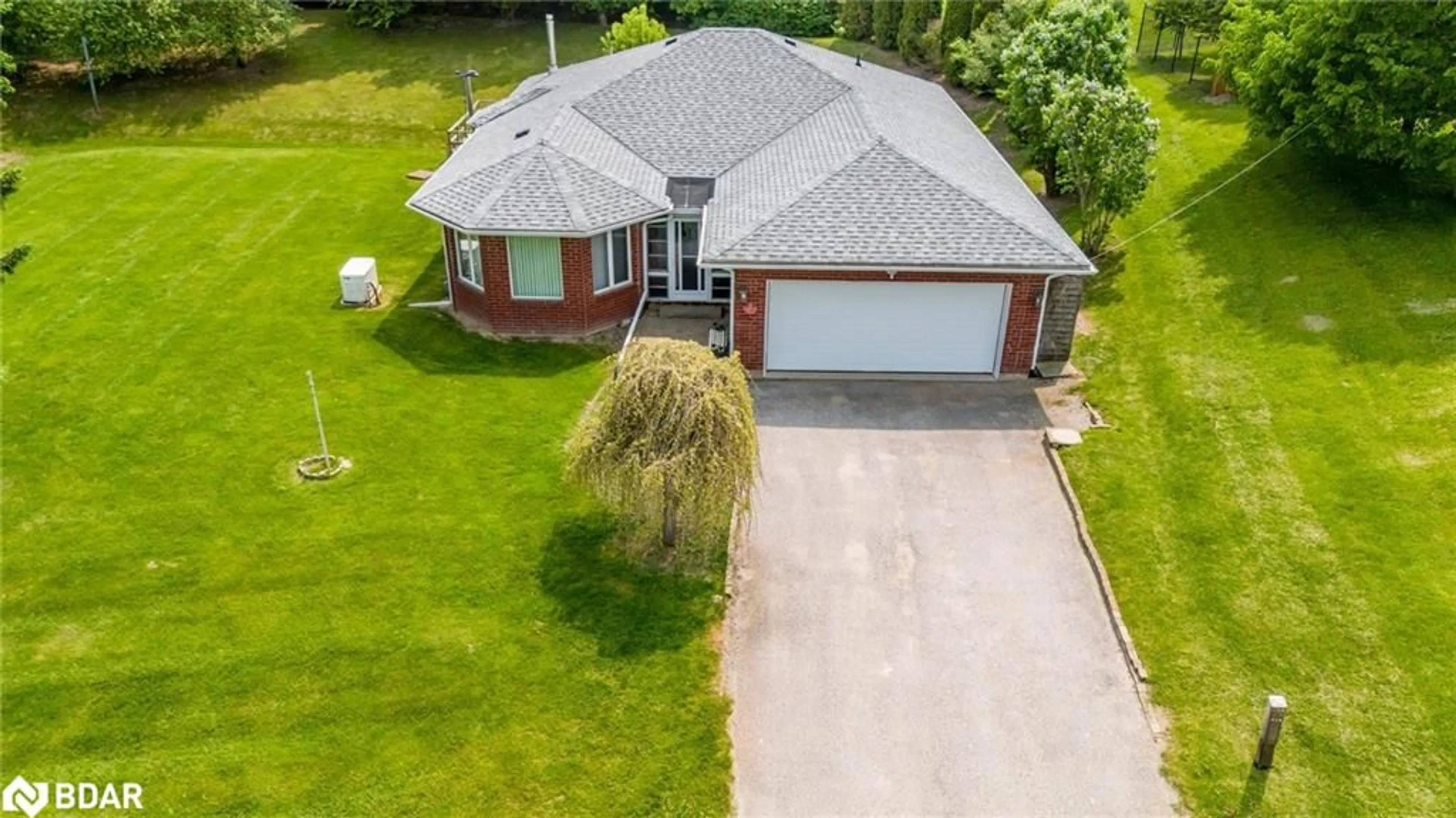 A pic from outside/outdoor area/front of a property/back of a property/a pic from drone, street for 3 Henry St, Amaranth Ontario L9W 3Z1