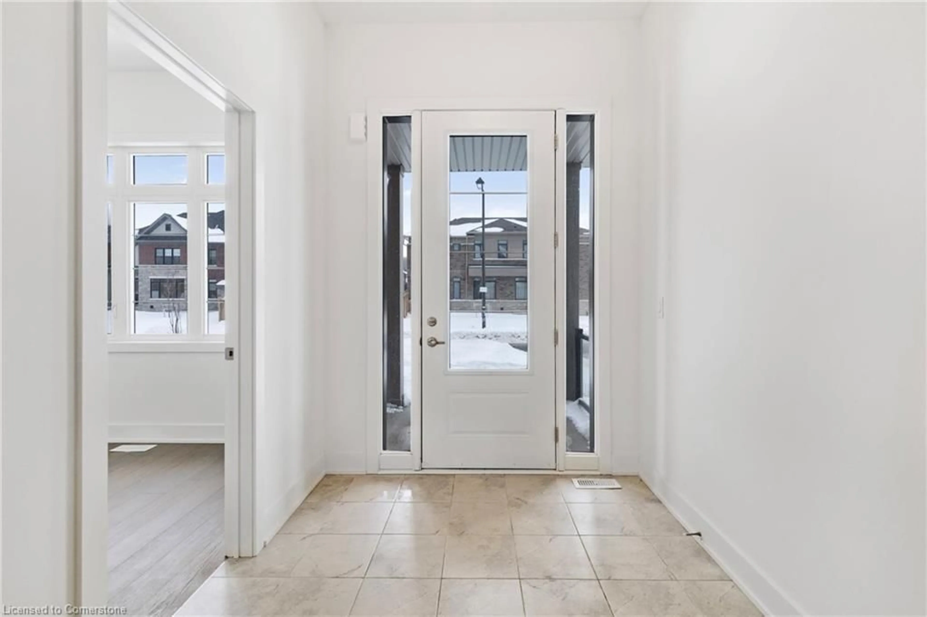 Indoor entryway for 56 Calypso Ave, Midhurst Ontario L0L 1Y3