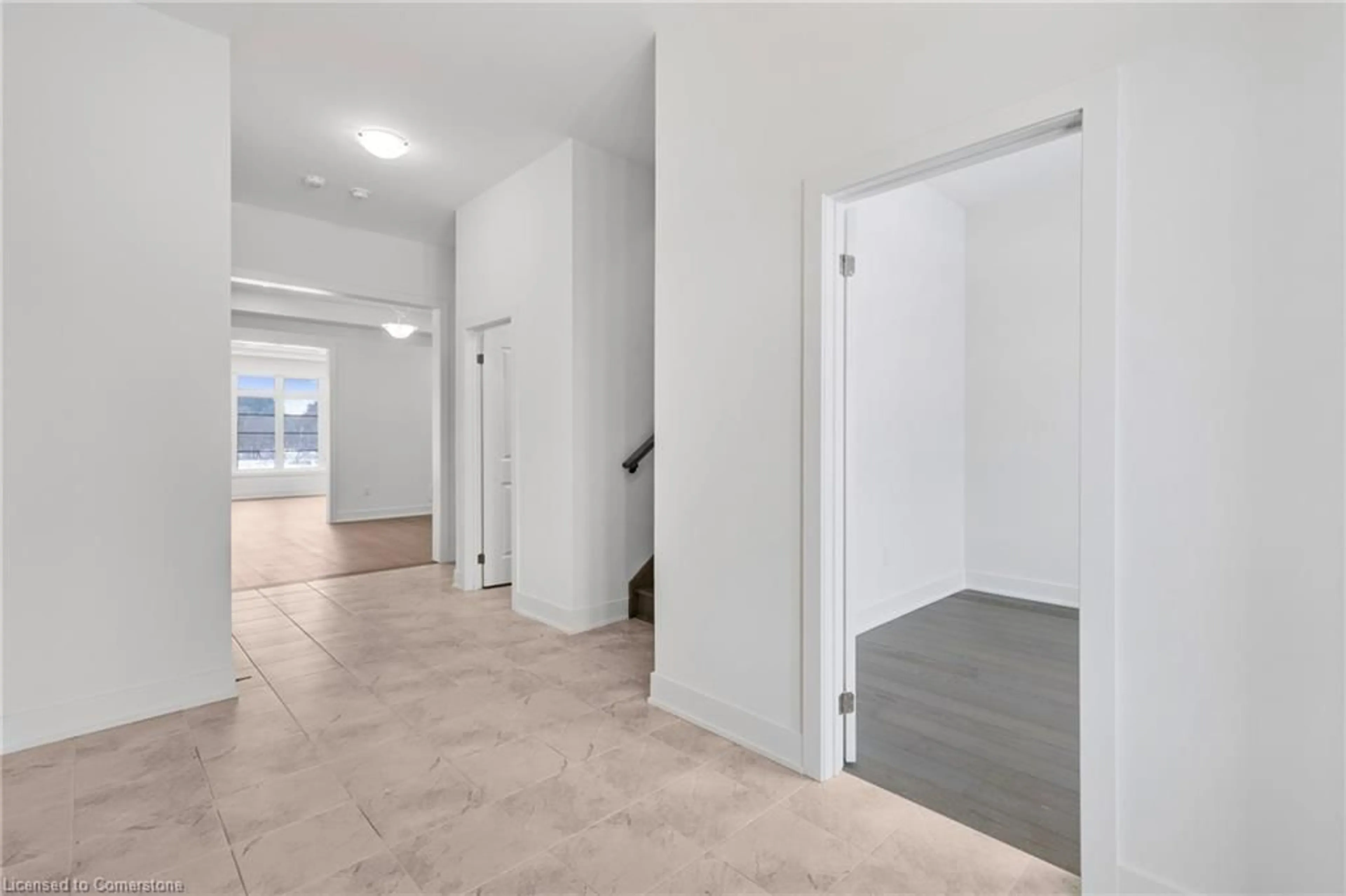 Indoor foyer for 56 Calypso Ave, Midhurst Ontario L0L 1Y3