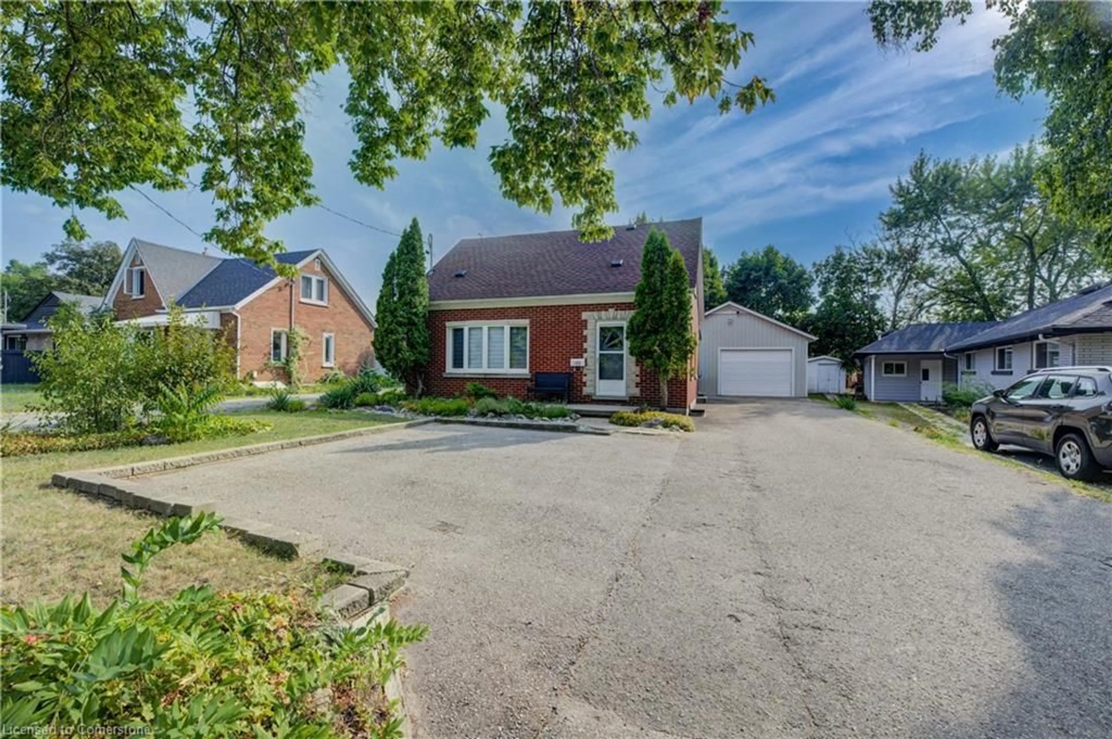 Home with brick exterior material, street for 133 Margaret Ave, Waterloo Ontario N2J 2E2