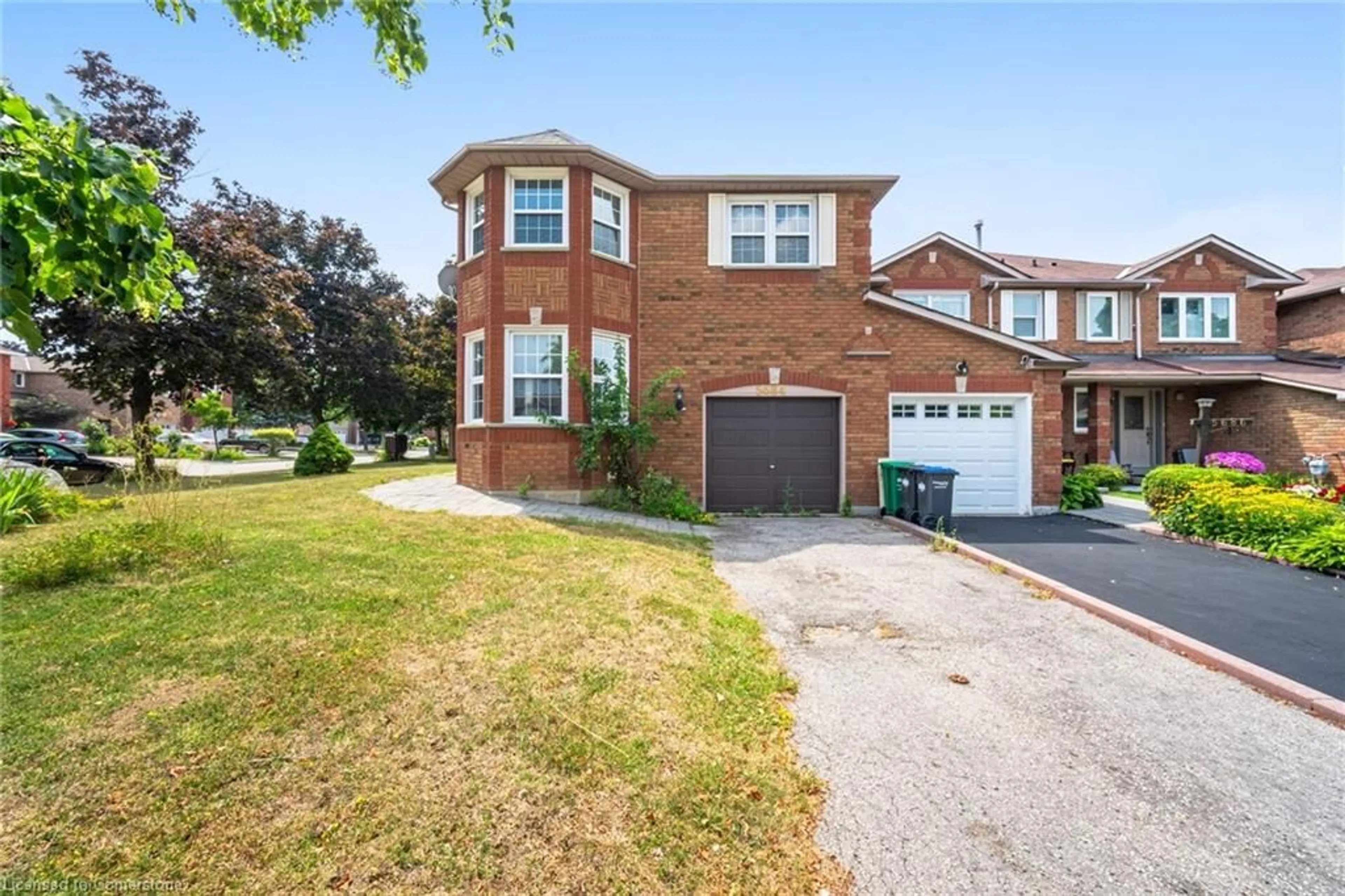 Home with brick exterior material, street for 5684 Talaton Trail, Mississauga Ontario L5R 3N5