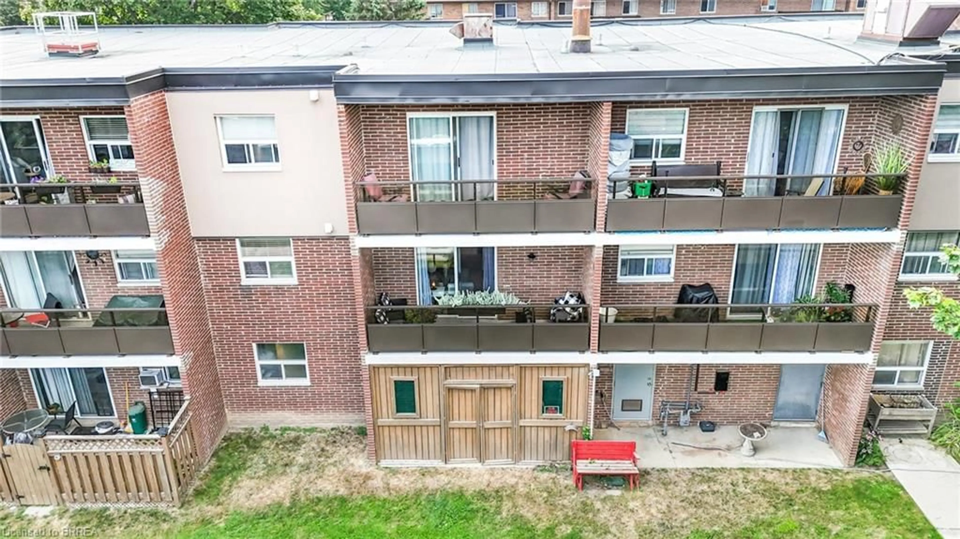 A pic from outside/outdoor area/front of a property/back of a property/a pic from drone, city buildings view from balcony for 640 Grey St #206, Brantford Ontario N3S 4Y3