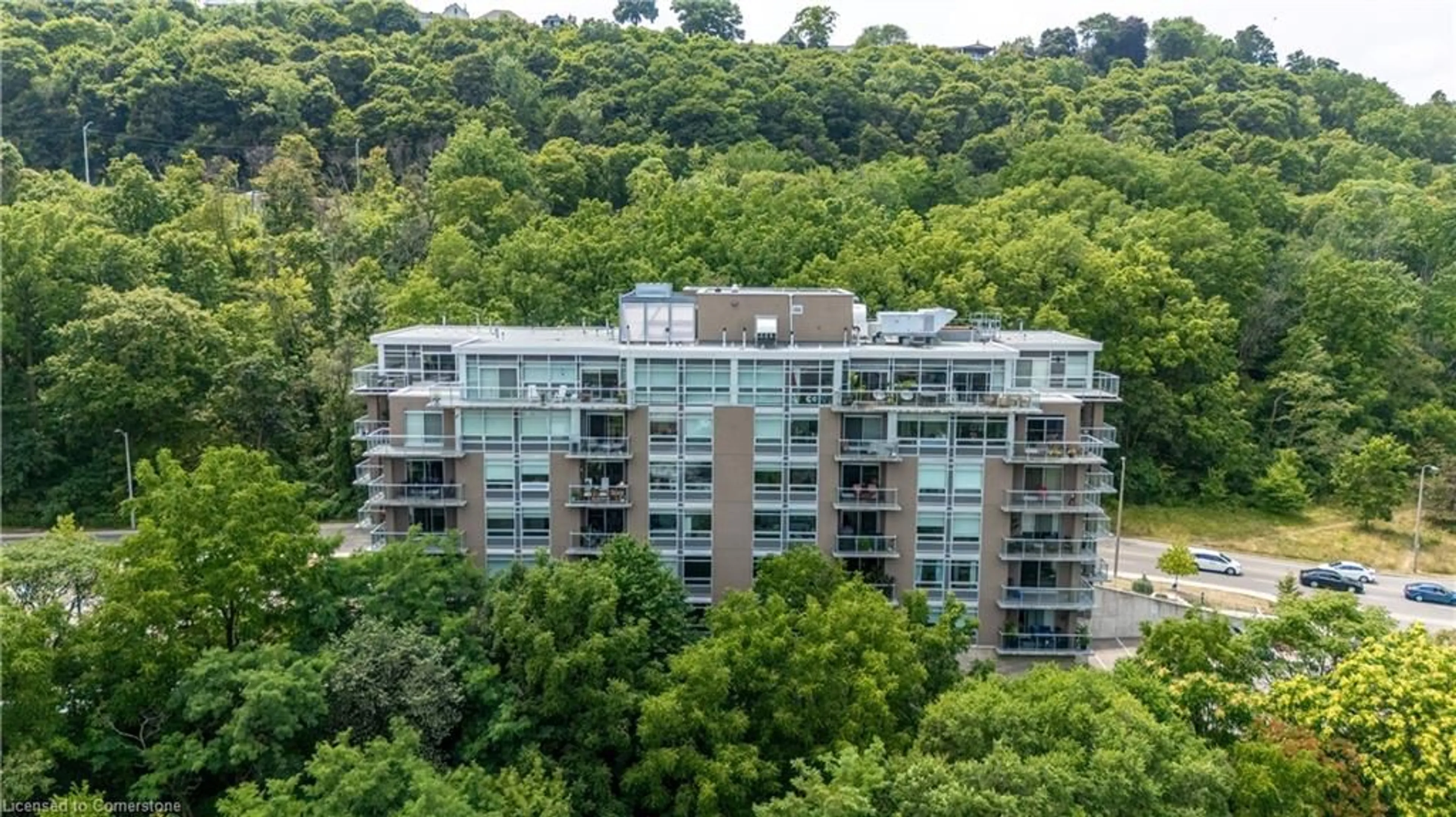 A pic from outside/outdoor area/front of a property/back of a property/a pic from drone, city buildings view from balcony for 455 Charlton Ave #306, Hamilton Ontario L8N 0B2
