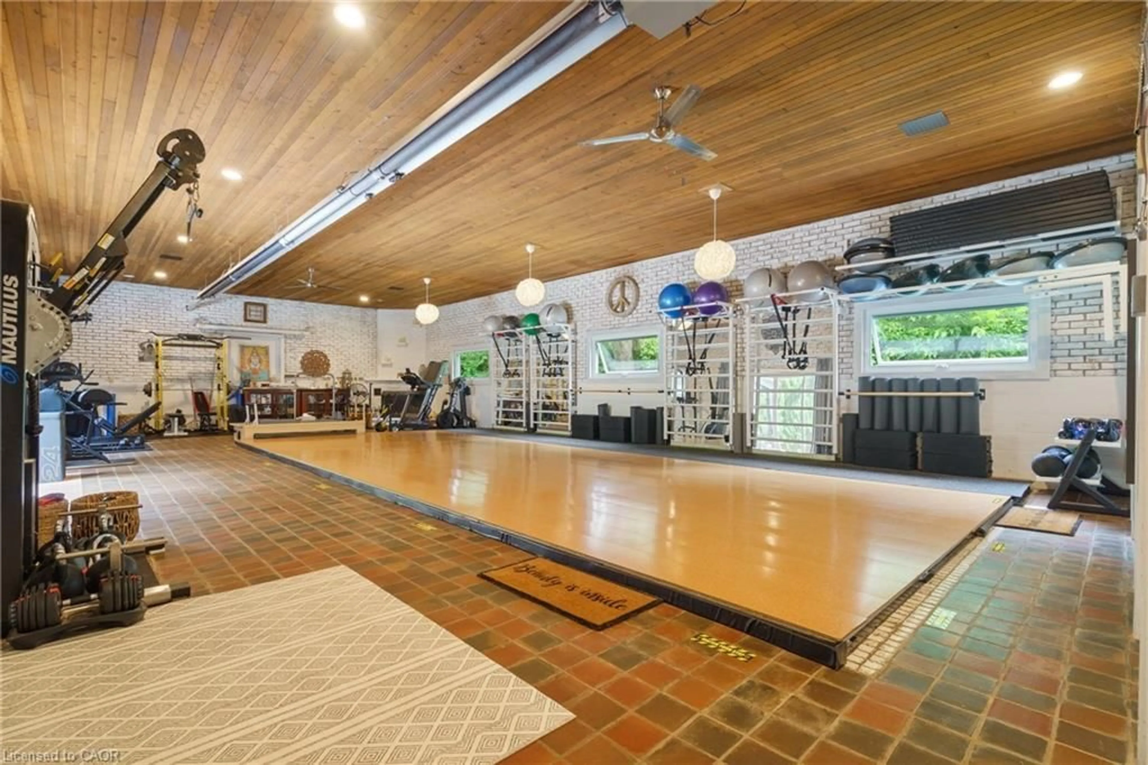 Unknown for 235 11th Concession Rd, Hamilton Ontario L8B 1H7