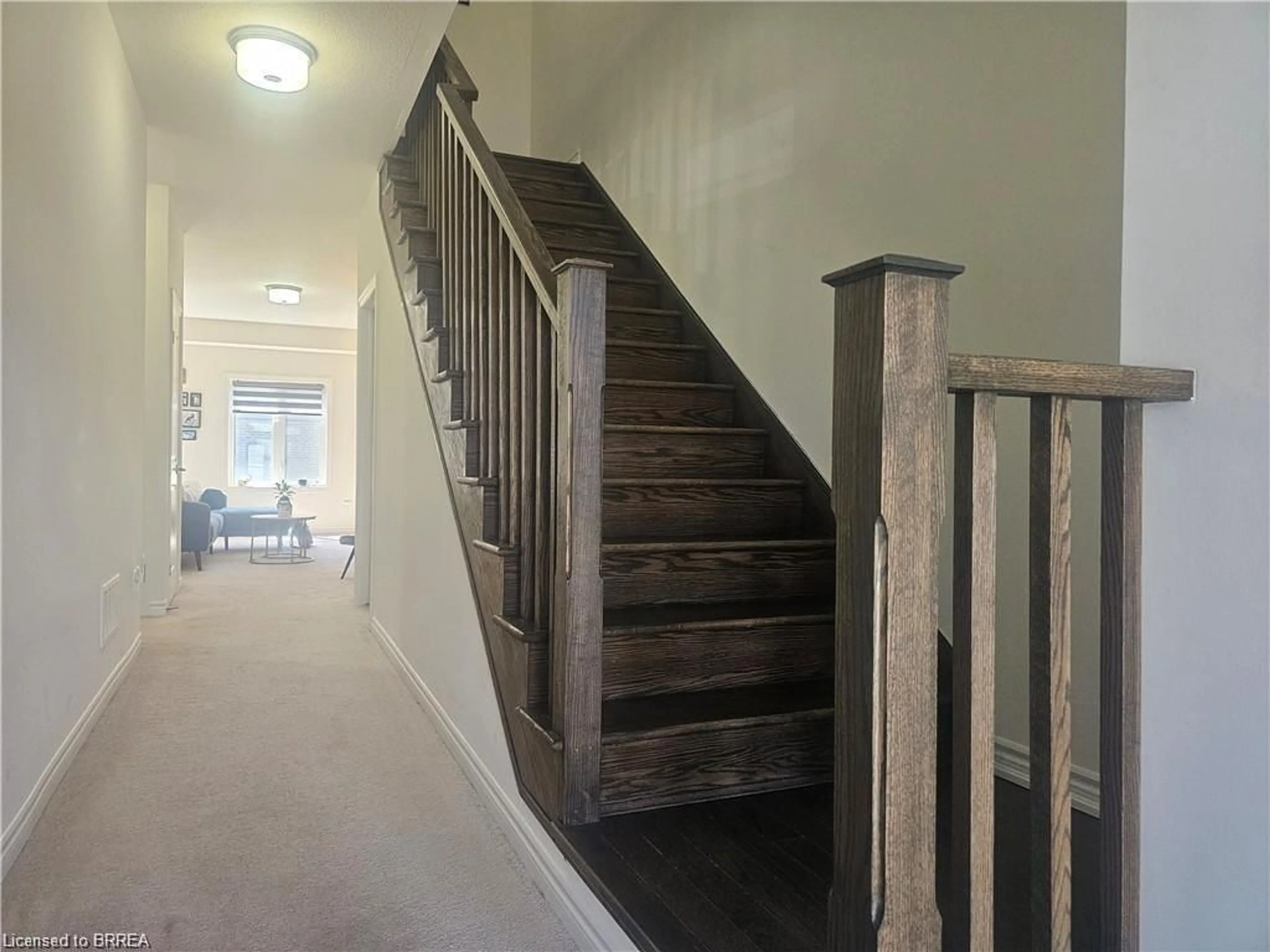 Stairs for 11 Poole St, Brantford Ontario N3V 0B2