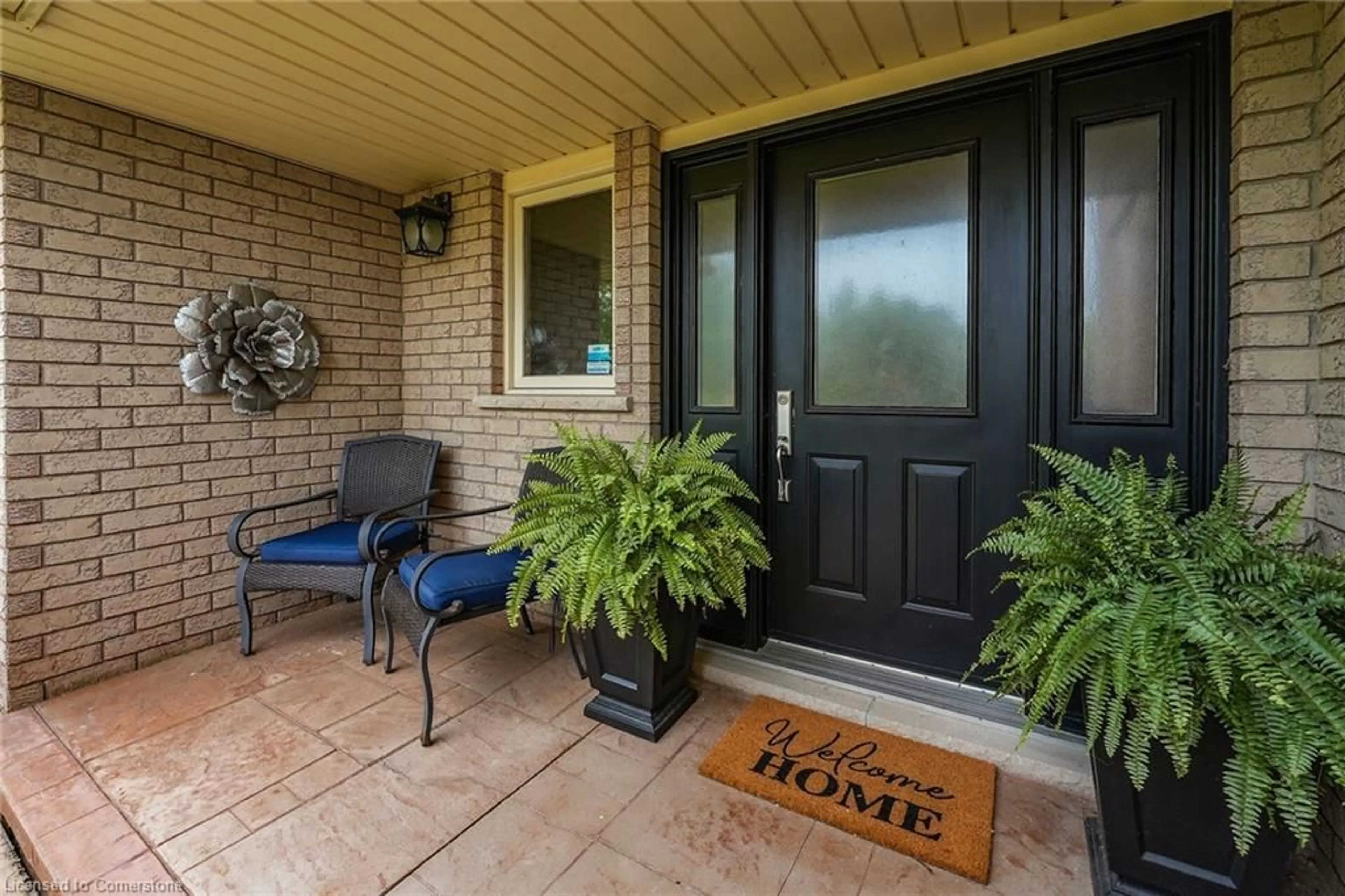 Indoor entryway for 335 Moores Road Rd, York Ontario N0A 1R0
