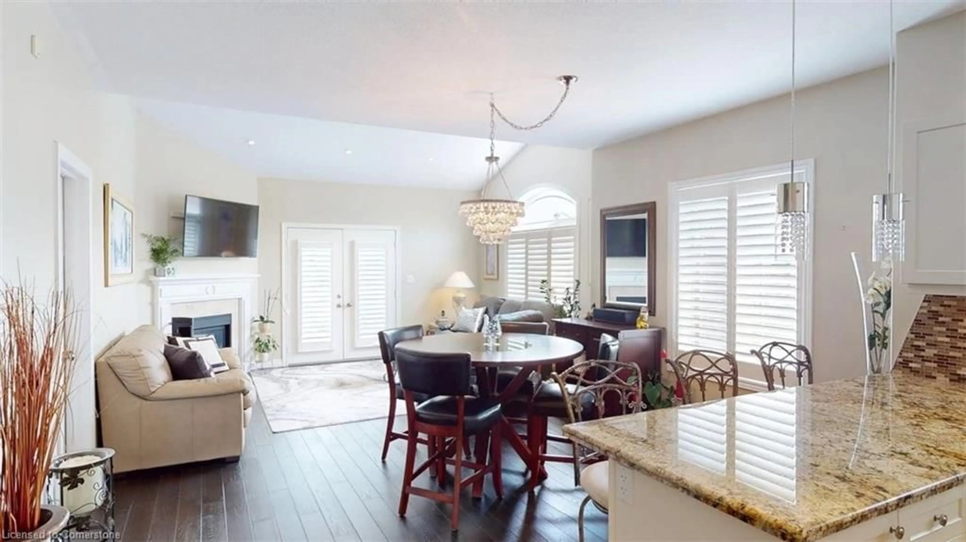 Open concept kitchen, ceramic/tile floor for 234 Pinehill Dr, Hannon Ontario L0R 1P0