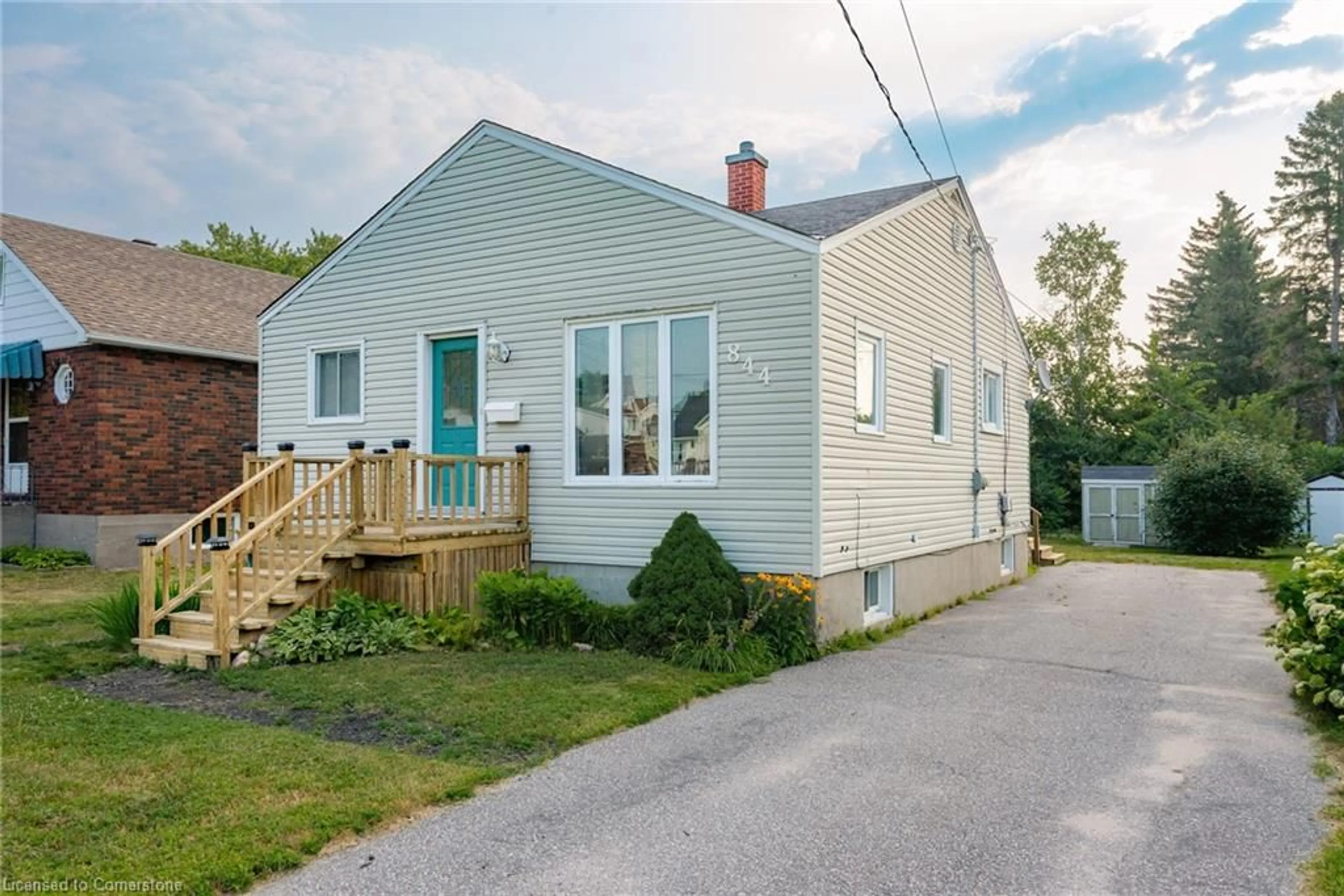 Home with vinyl exterior material, street for 844 Ann St, North Bay Ontario P1B 5M1