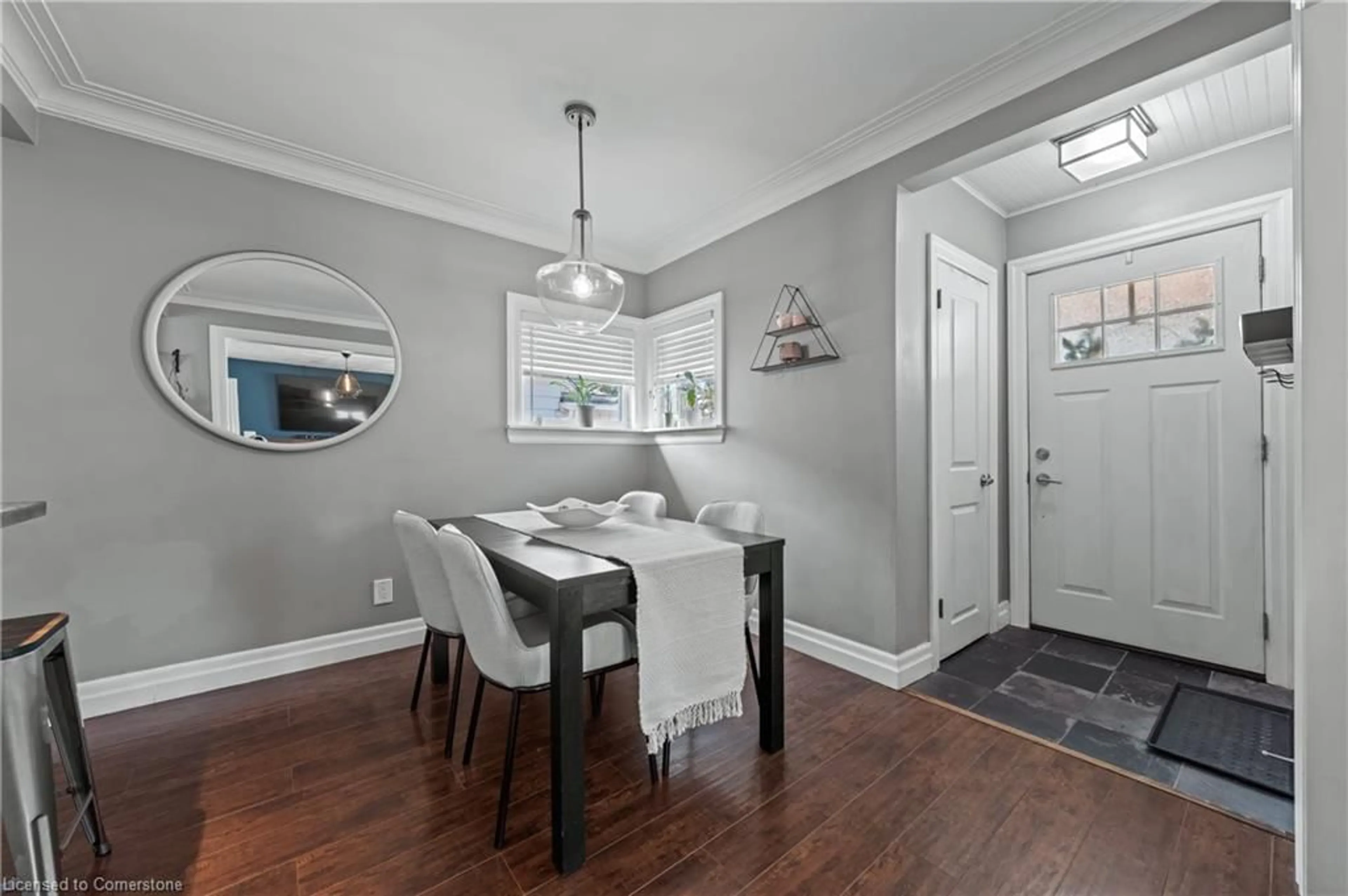 Dining room, wood/laminate floor for 97 Berkley Rd, Cambridge Ontario N1S 3G8