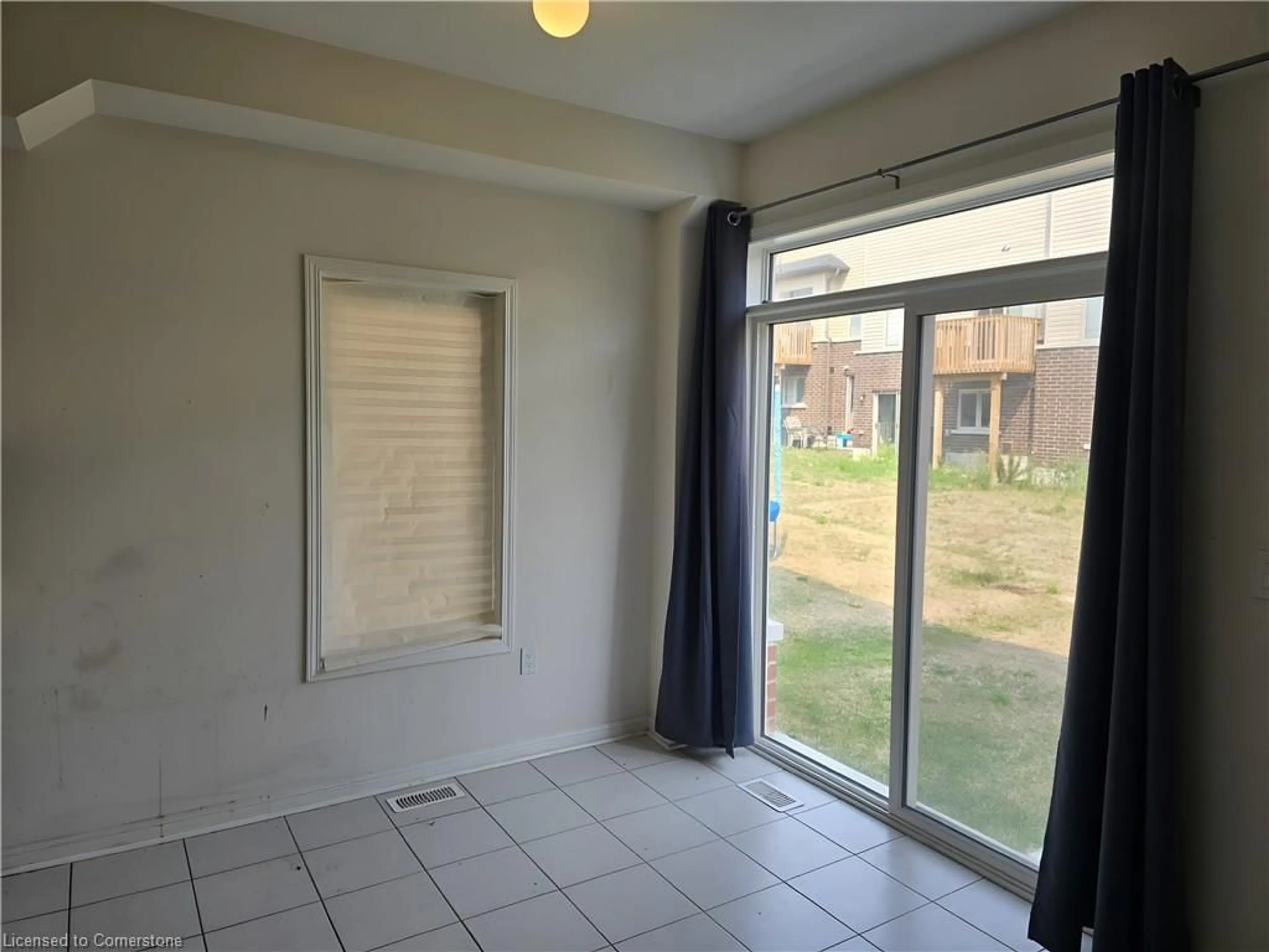 A pic of a room for 2555 Winter Words Drive Dr, Oshawa Ontario L1H 7K4