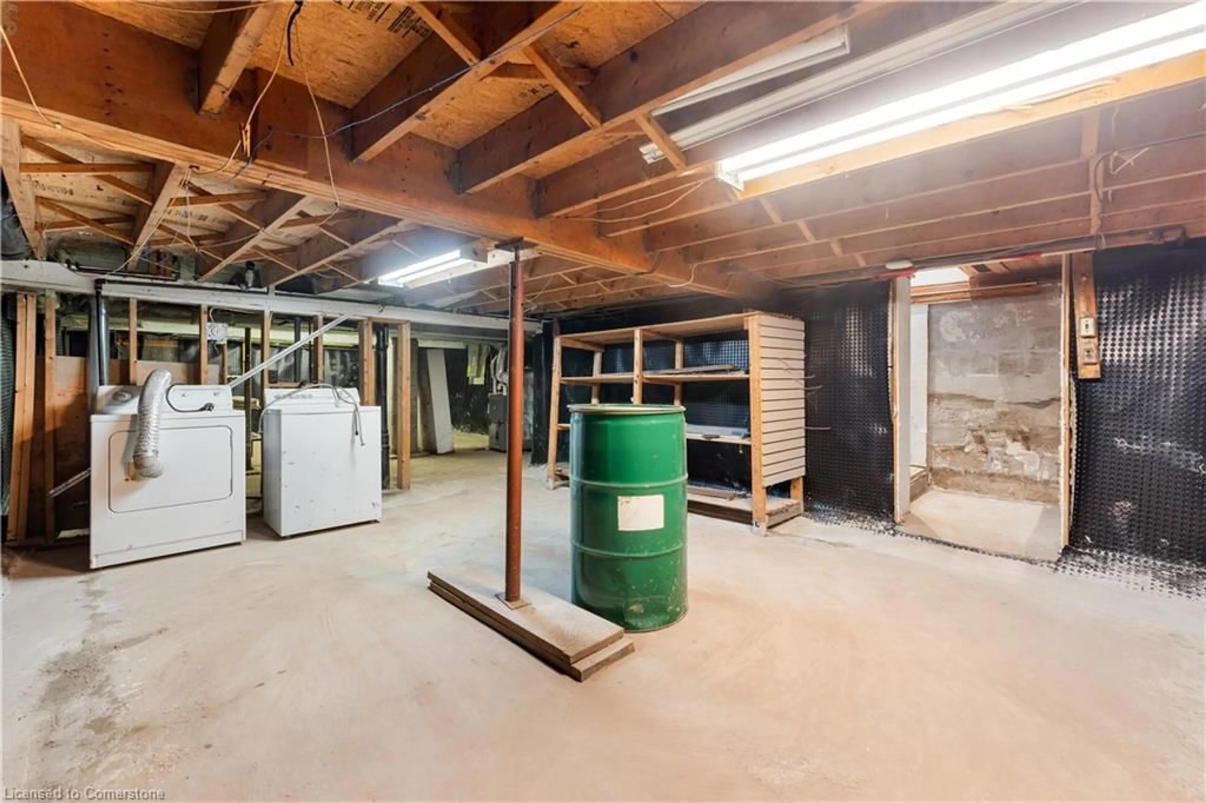 Storage room or clothes room or walk-in closet for 411 Mary St, Hamilton Ontario L8L 4W7